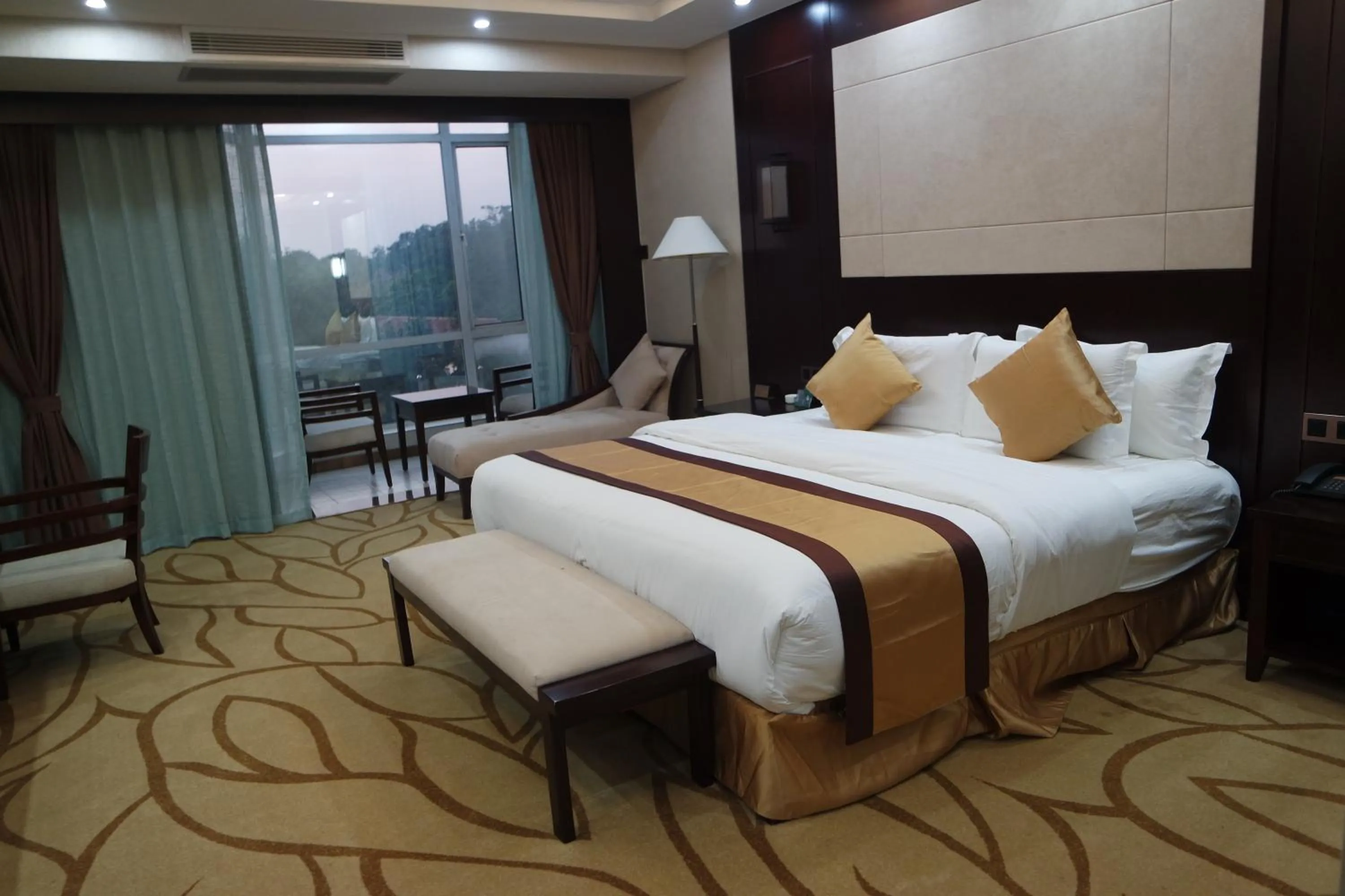 Photo of the whole room in Kololo Courts Hotel and Restaurant Kampala