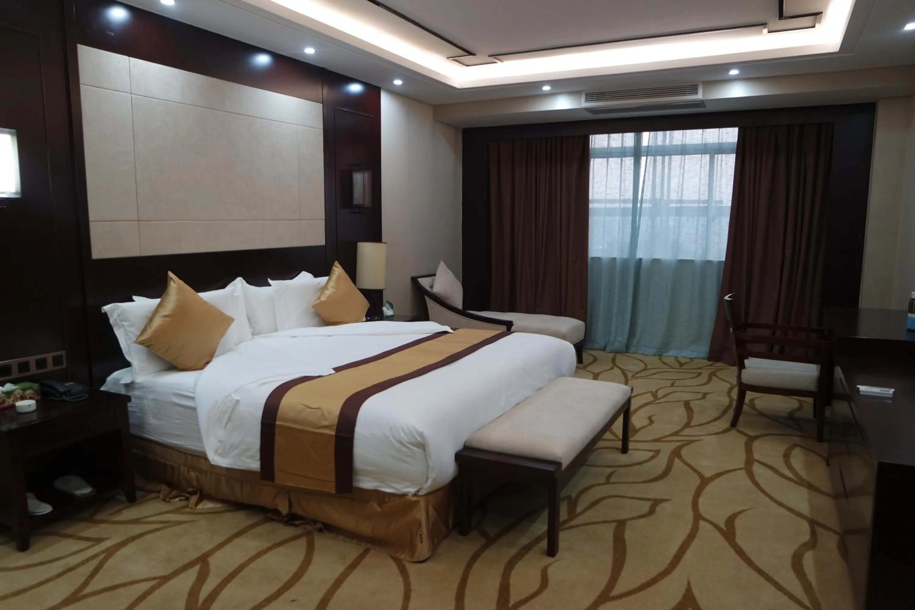 Photo of the whole room in Kololo Courts Hotel and Restaurant Kampala