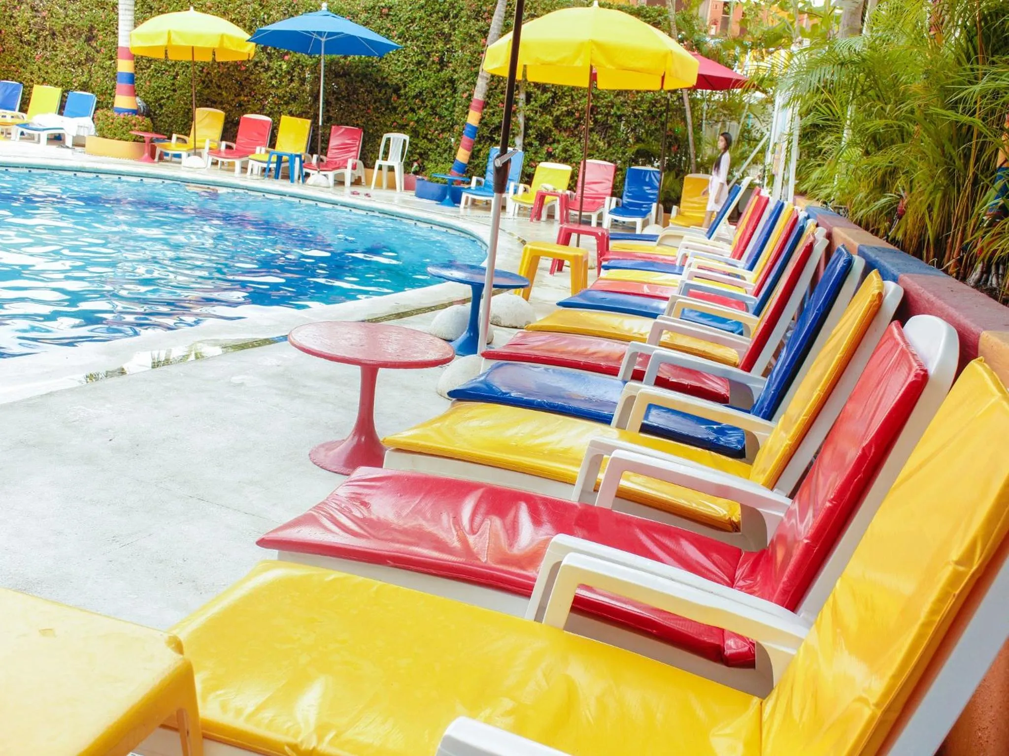 Swimming pool in Sands Acapulco Hotel & Bungalows