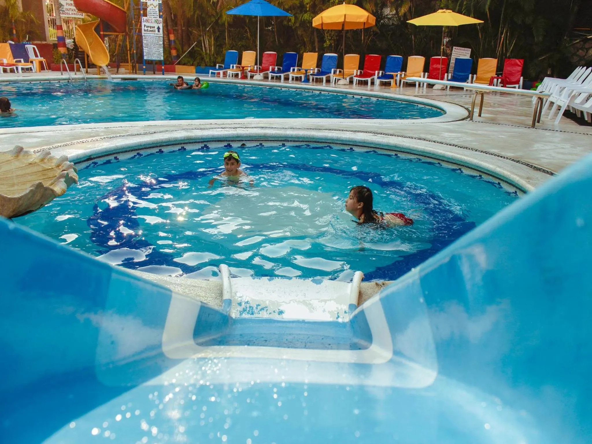 Swimming pool in Sands Acapulco Hotel & Bungalows