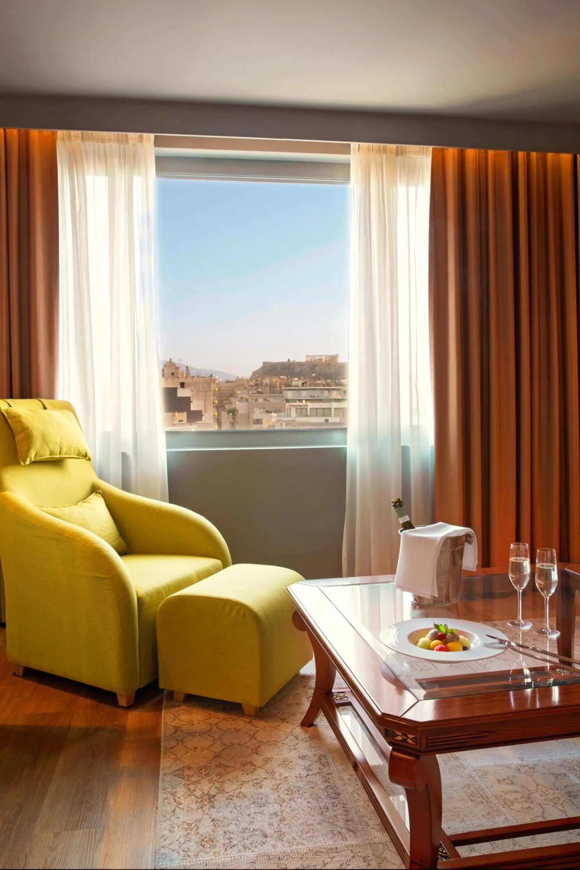 Zeus Wyndham Grand Athens