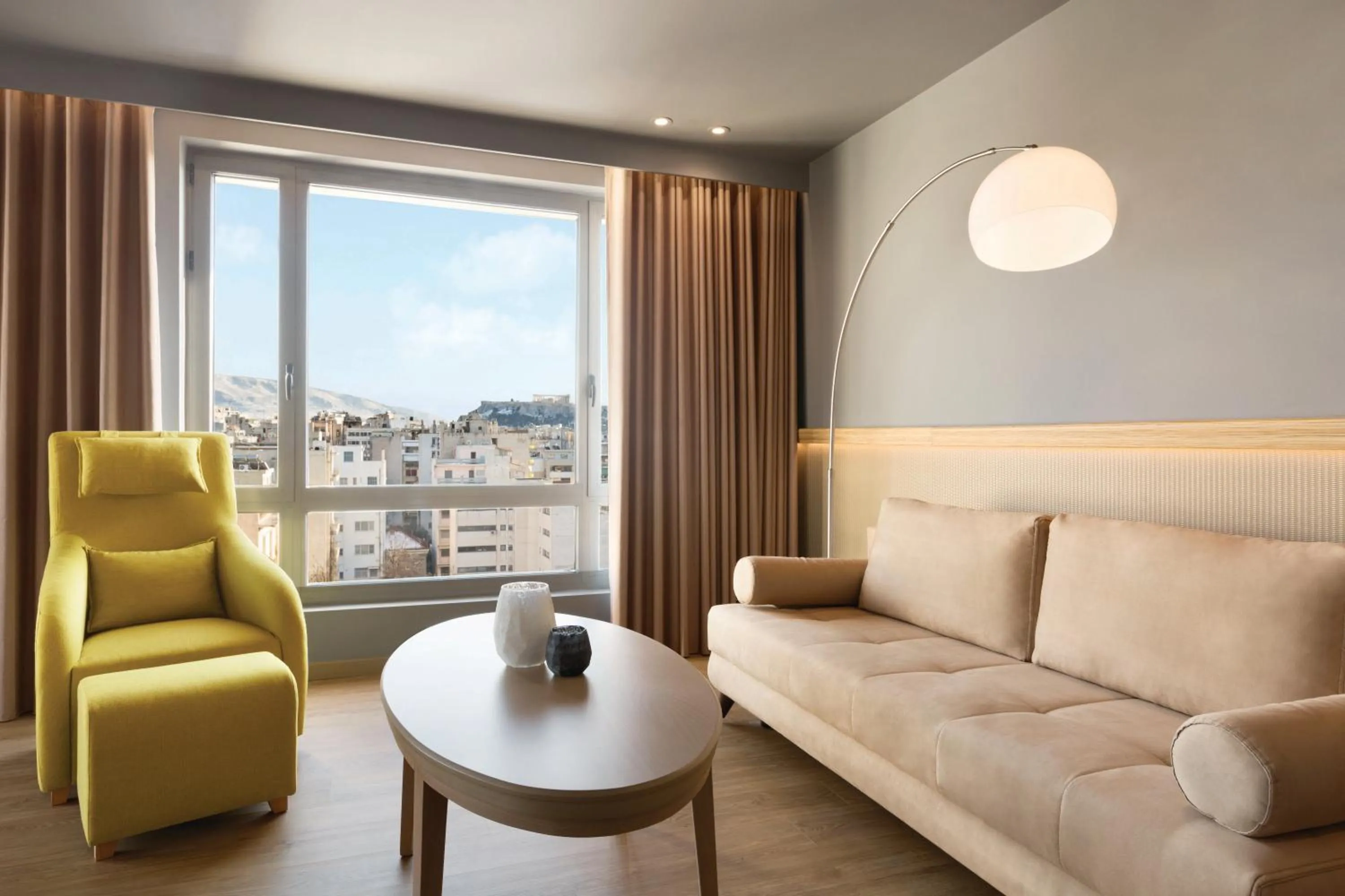 Seating area in Zeus Wyndham Grand Athens