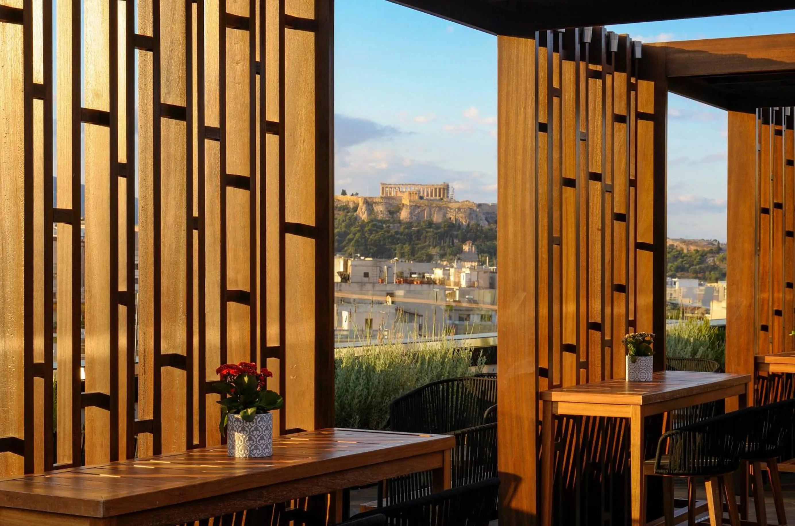 Restaurant/places to eat in Zeus Wyndham Grand Athens