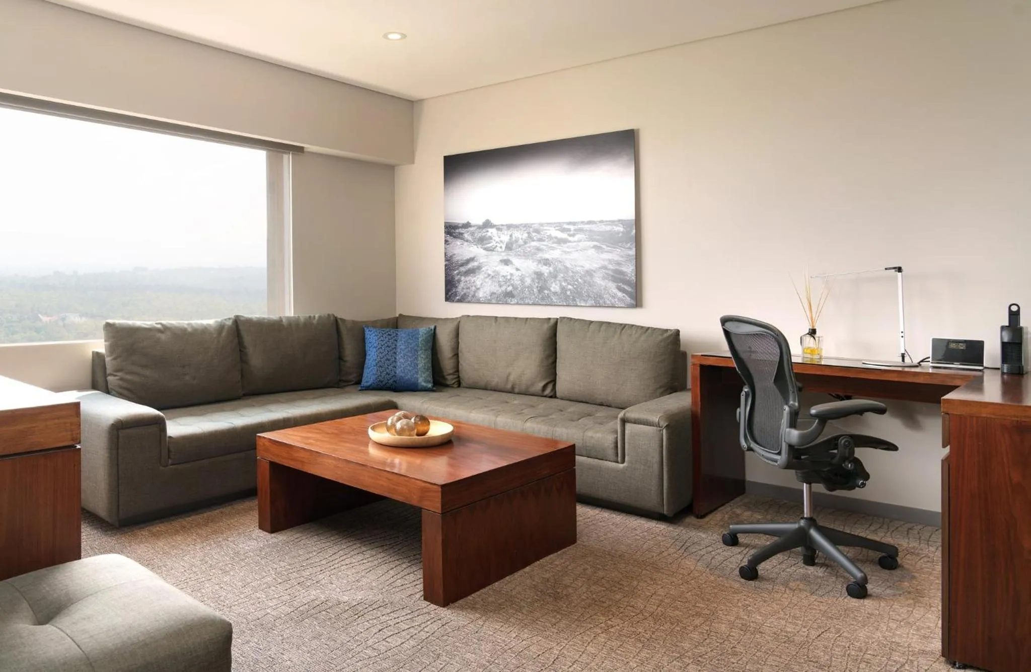 Photo of the whole room in Presidente InterContinental Mexico City by IHG