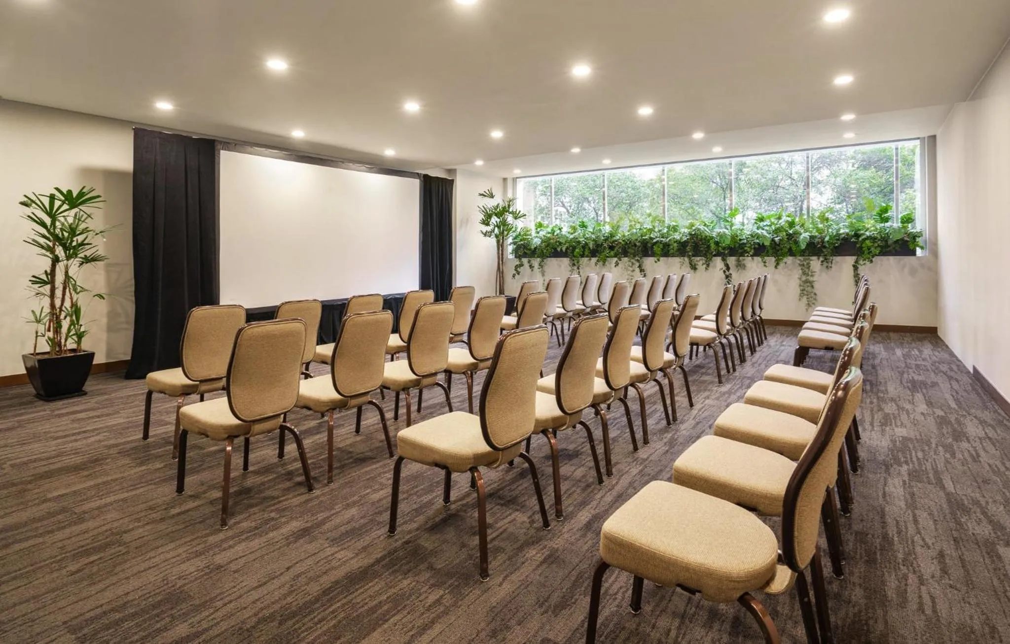 Spa and wellness centre/facilities in Presidente InterContinental Mexico City by IHG
