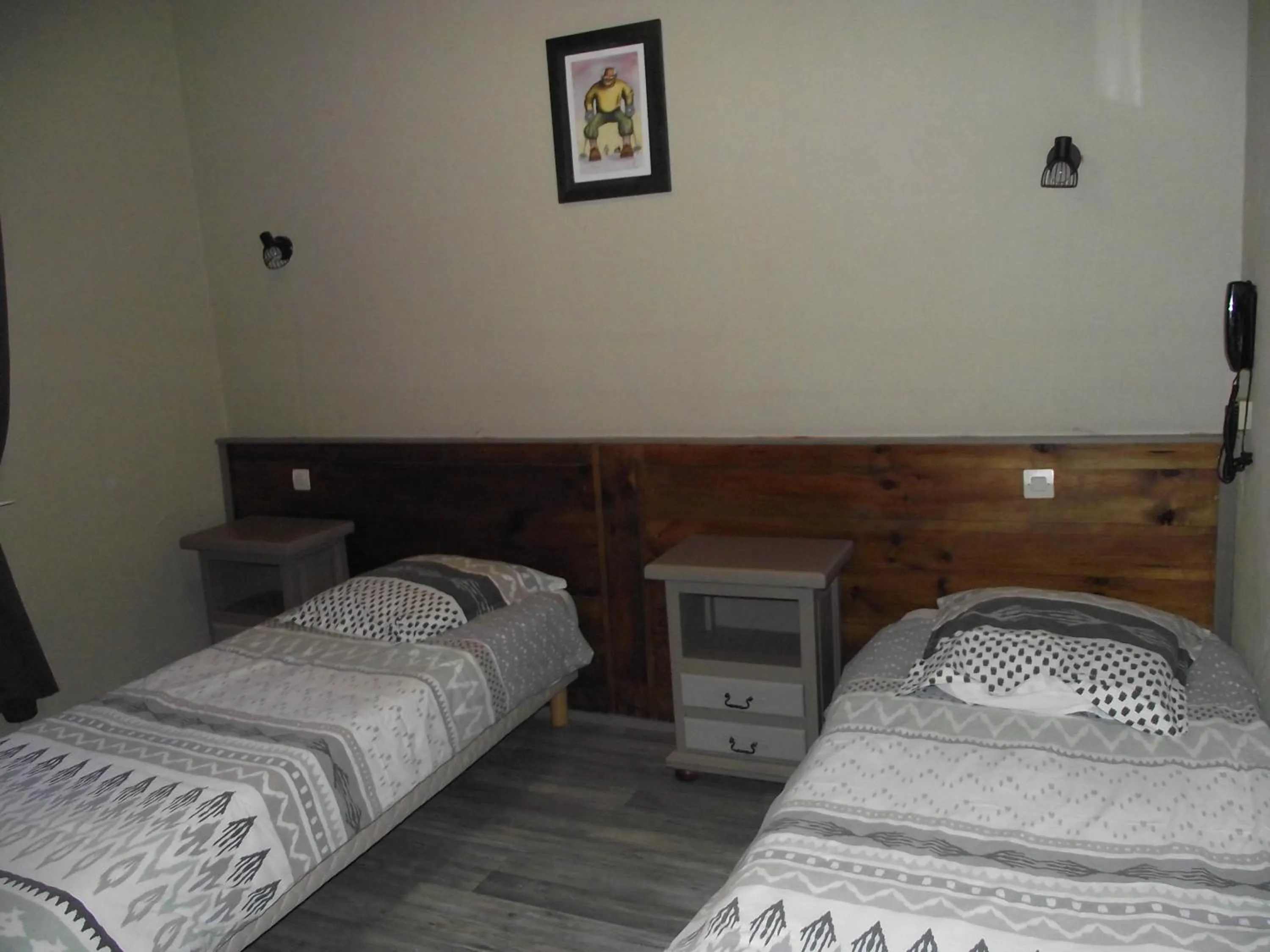 Winter, Bed in Hotel Valérie