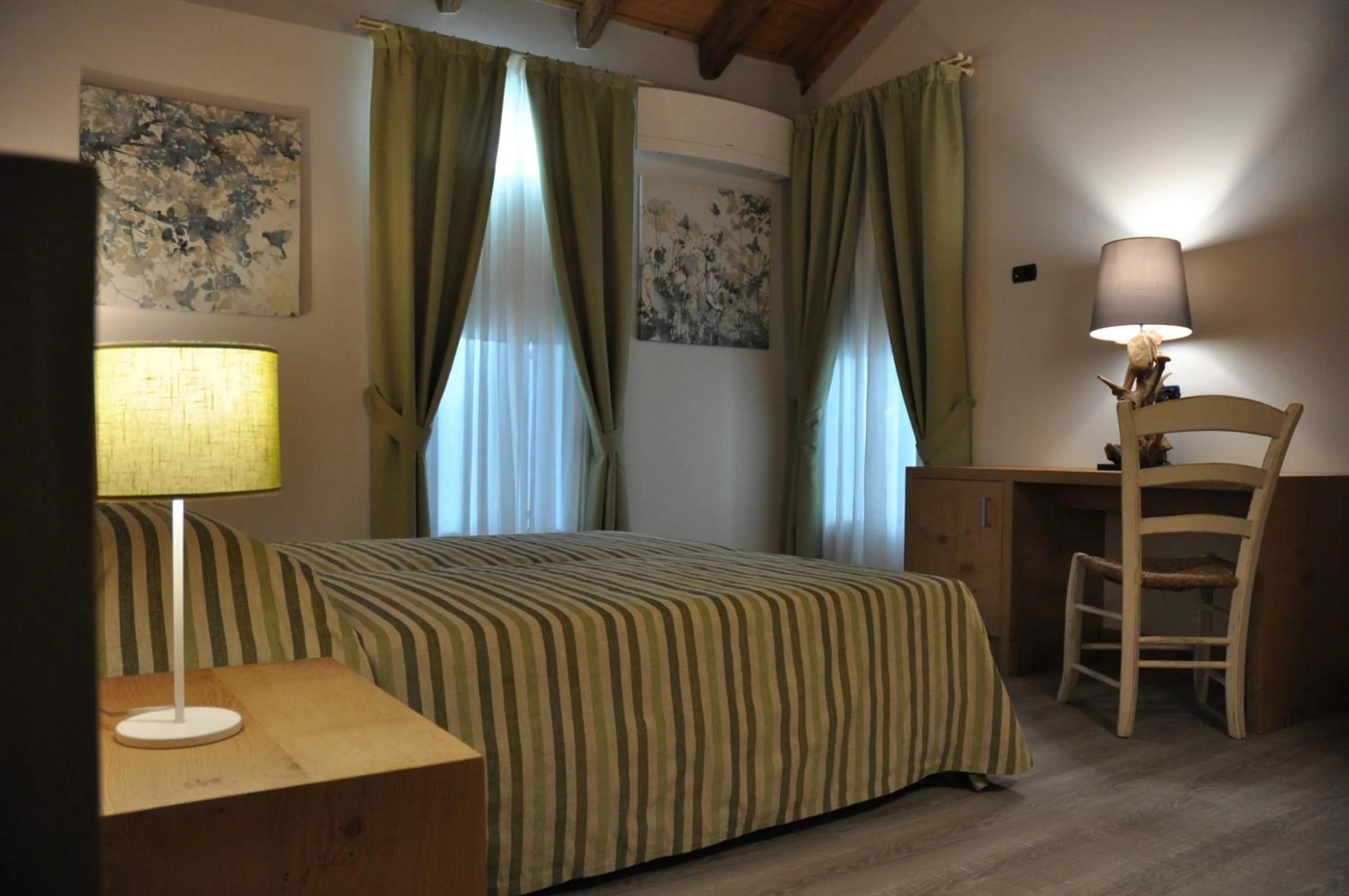 Photo of the whole room, Bed in Casa Rosanna