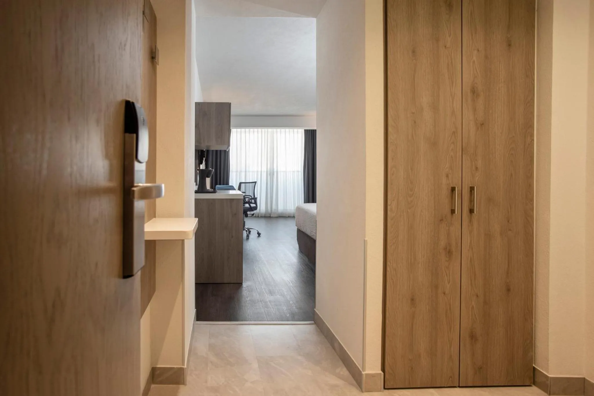 Photo of the whole room in Holiday Inn Express Guadalajara Expo by IHG