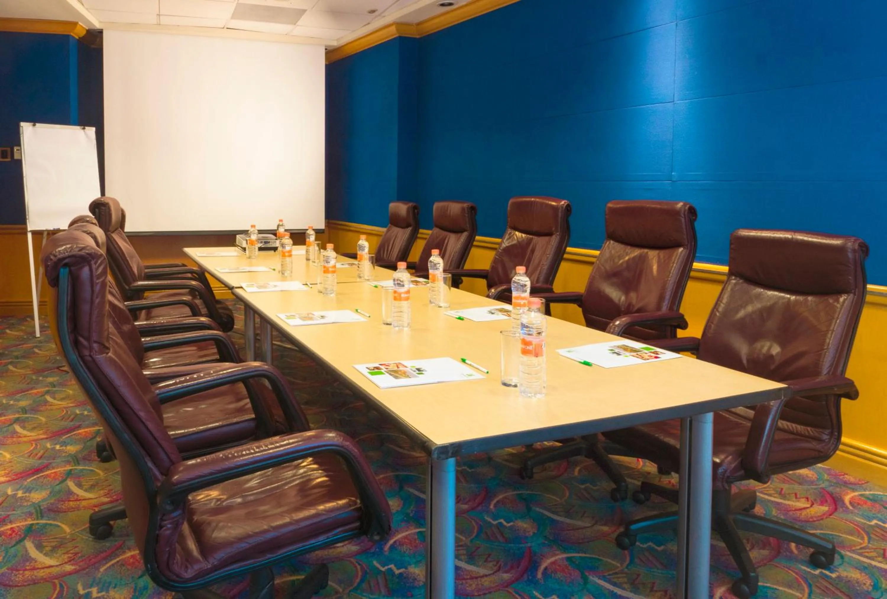 Meeting/conference room in Holiday Inn Monterrey-Parque Fundidora by IHG