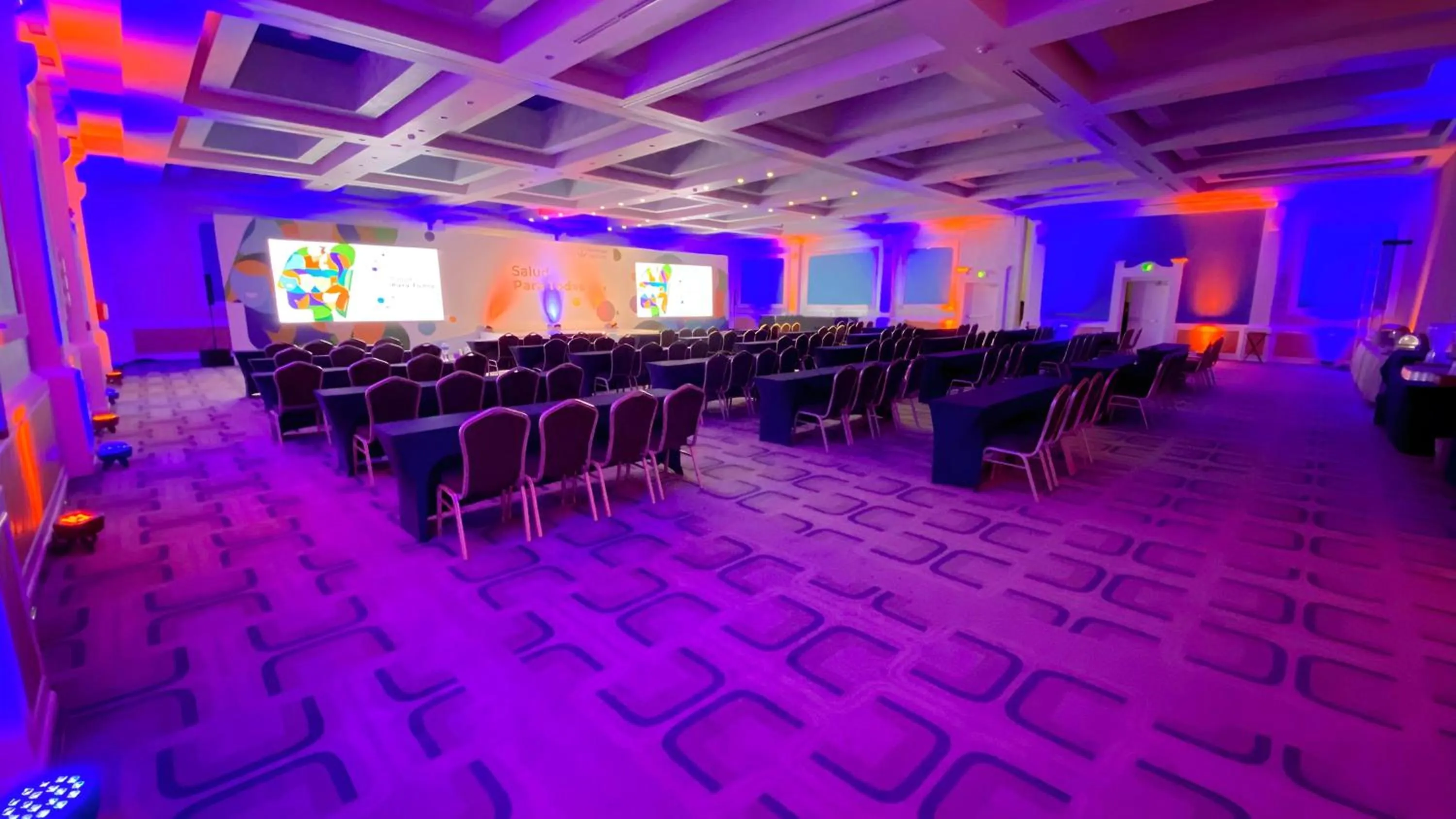 Meeting/conference room in Holiday Inn Cuernavaca by IHG