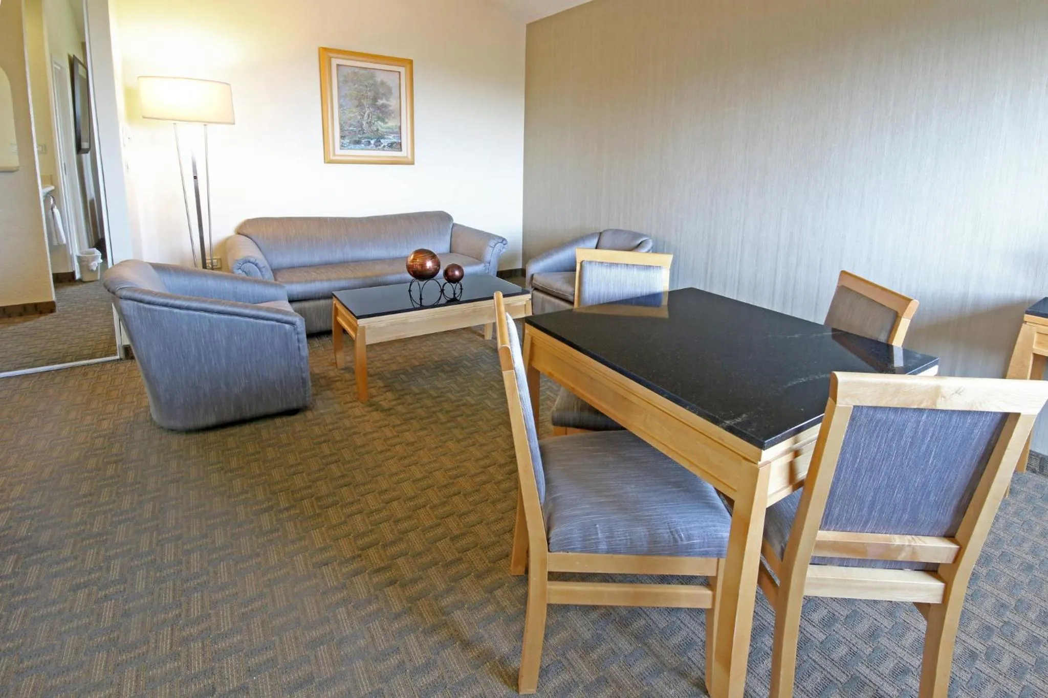 Photo of the whole room in Holiday Inn Cuernavaca by IHG