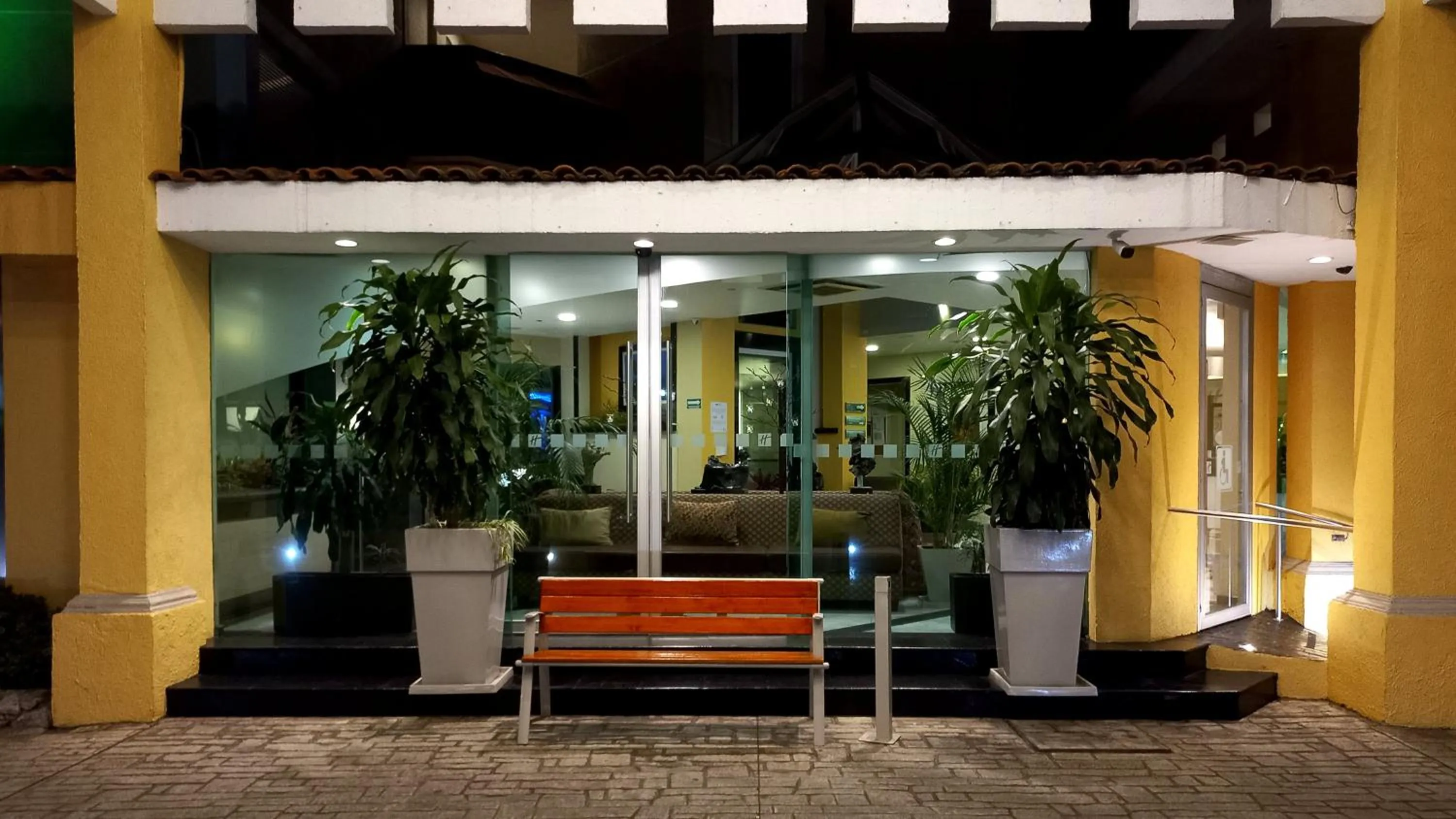 Property building in Holiday Inn Cuernavaca by IHG