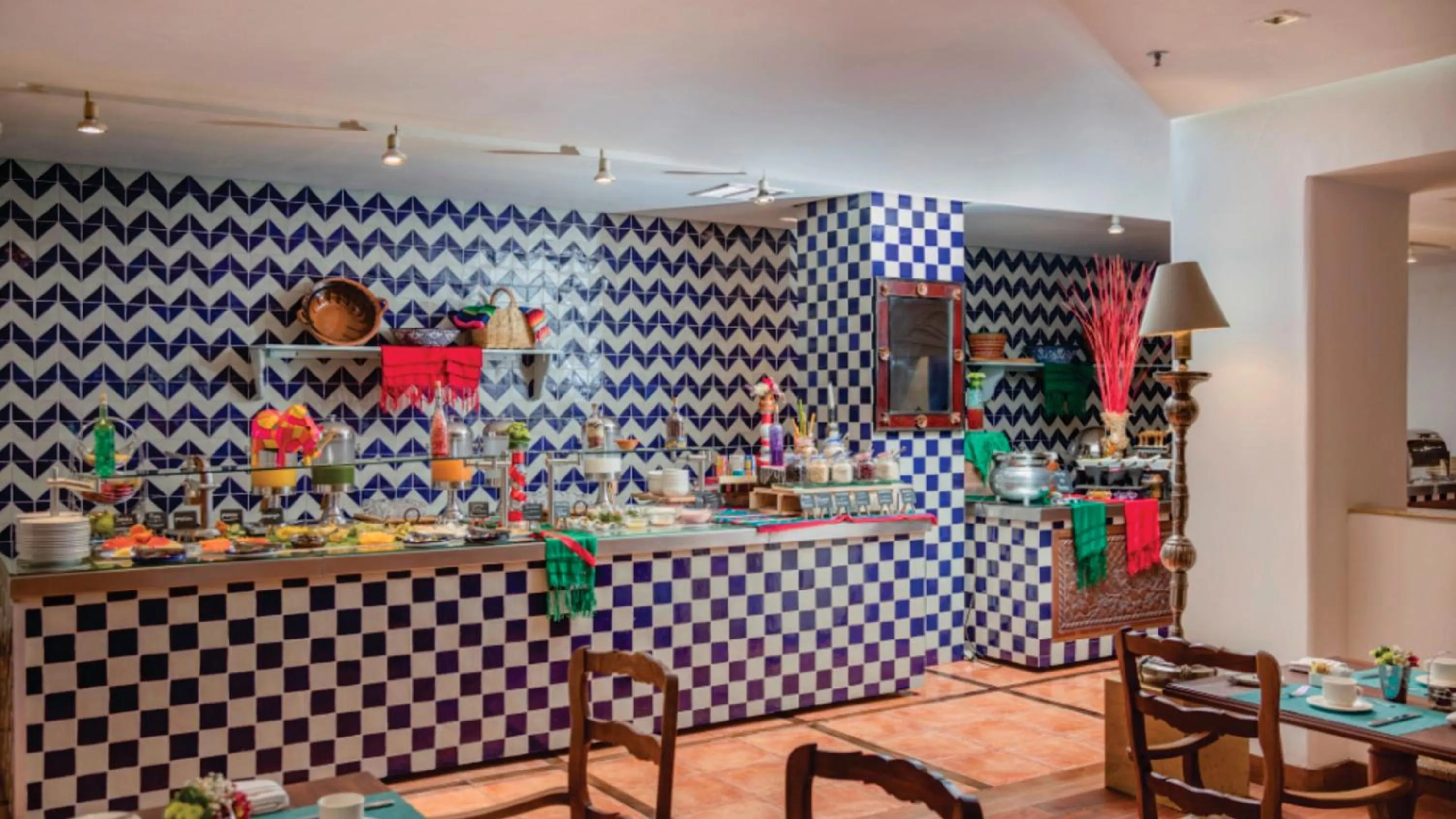 Restaurant/places to eat in Presidente InterContinental Puebla by IHG