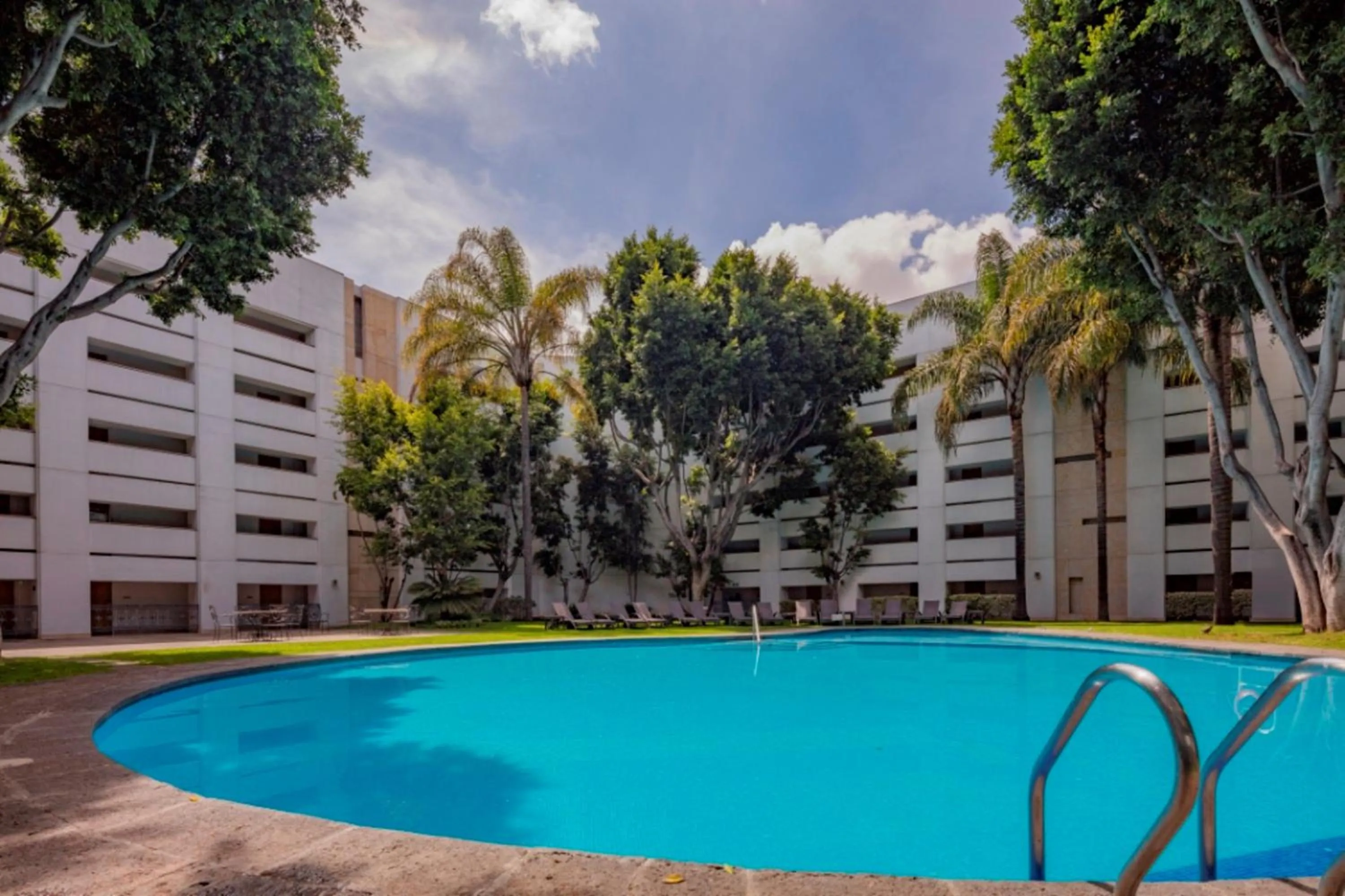 Swimming pool in Presidente InterContinental Puebla by IHG
