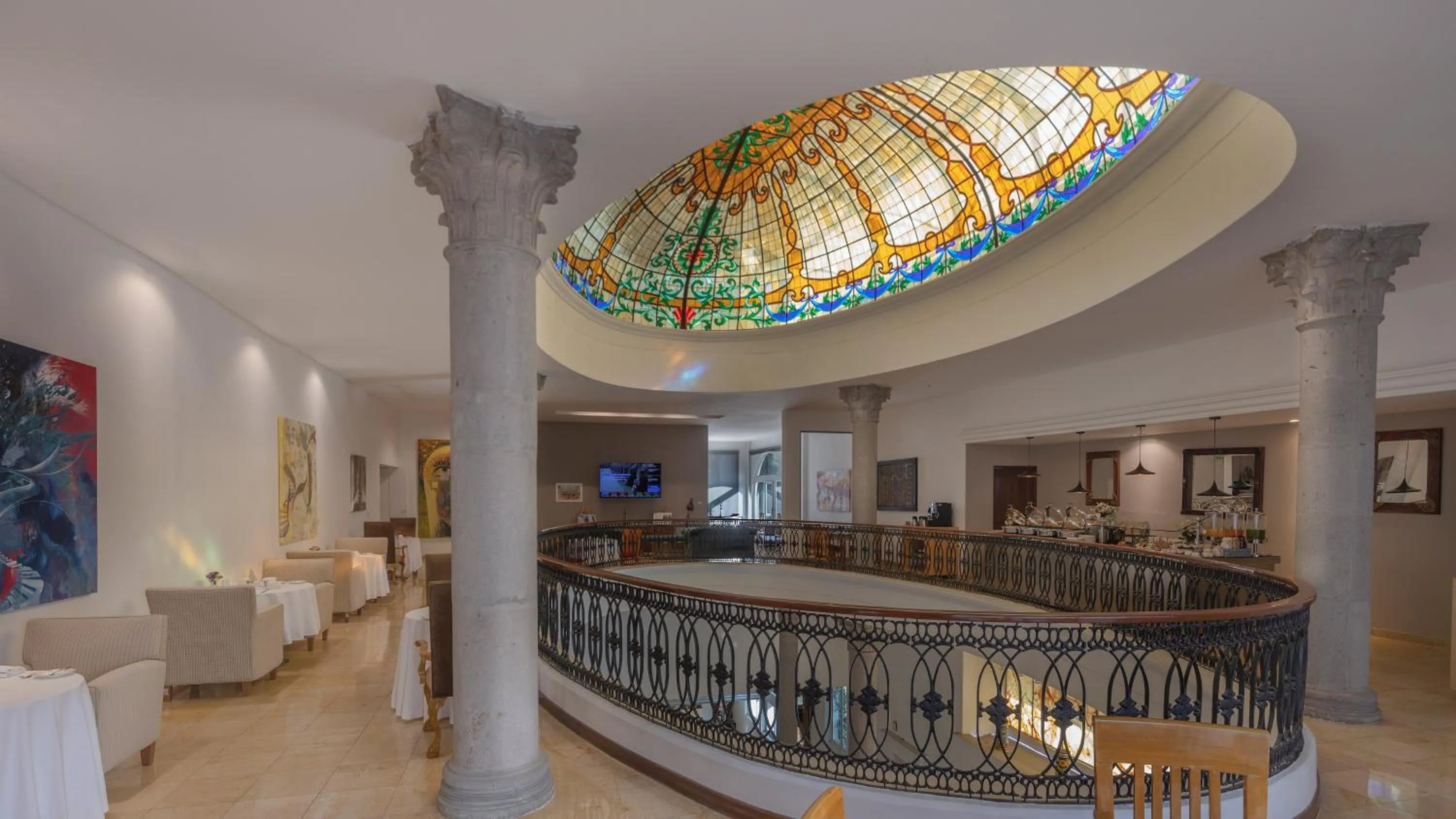 Restaurant/places to eat in Presidente InterContinental Puebla by IHG