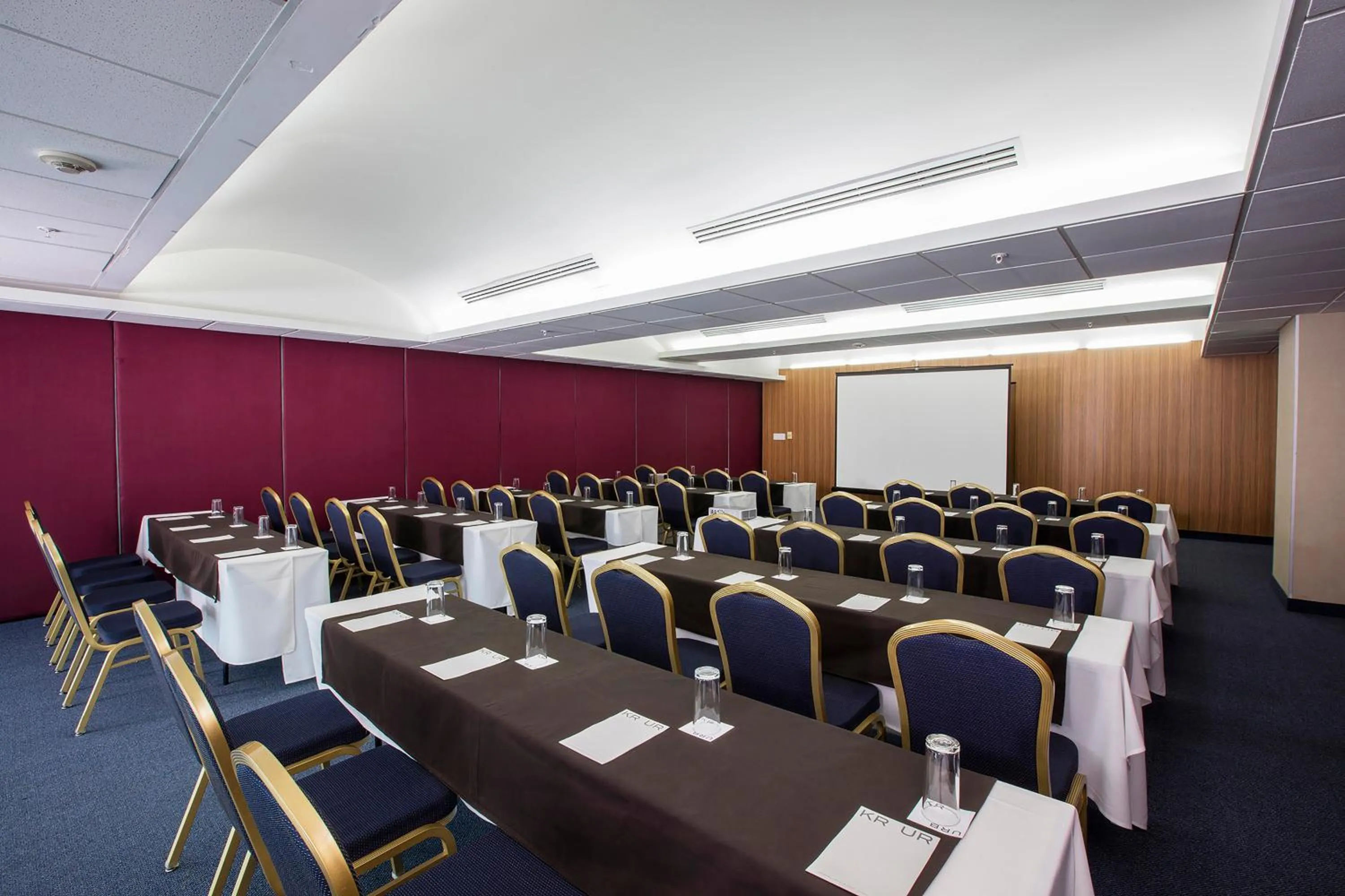 Meeting/conference room in Krystal Urban Aeropuerto Ciudad de Mexico