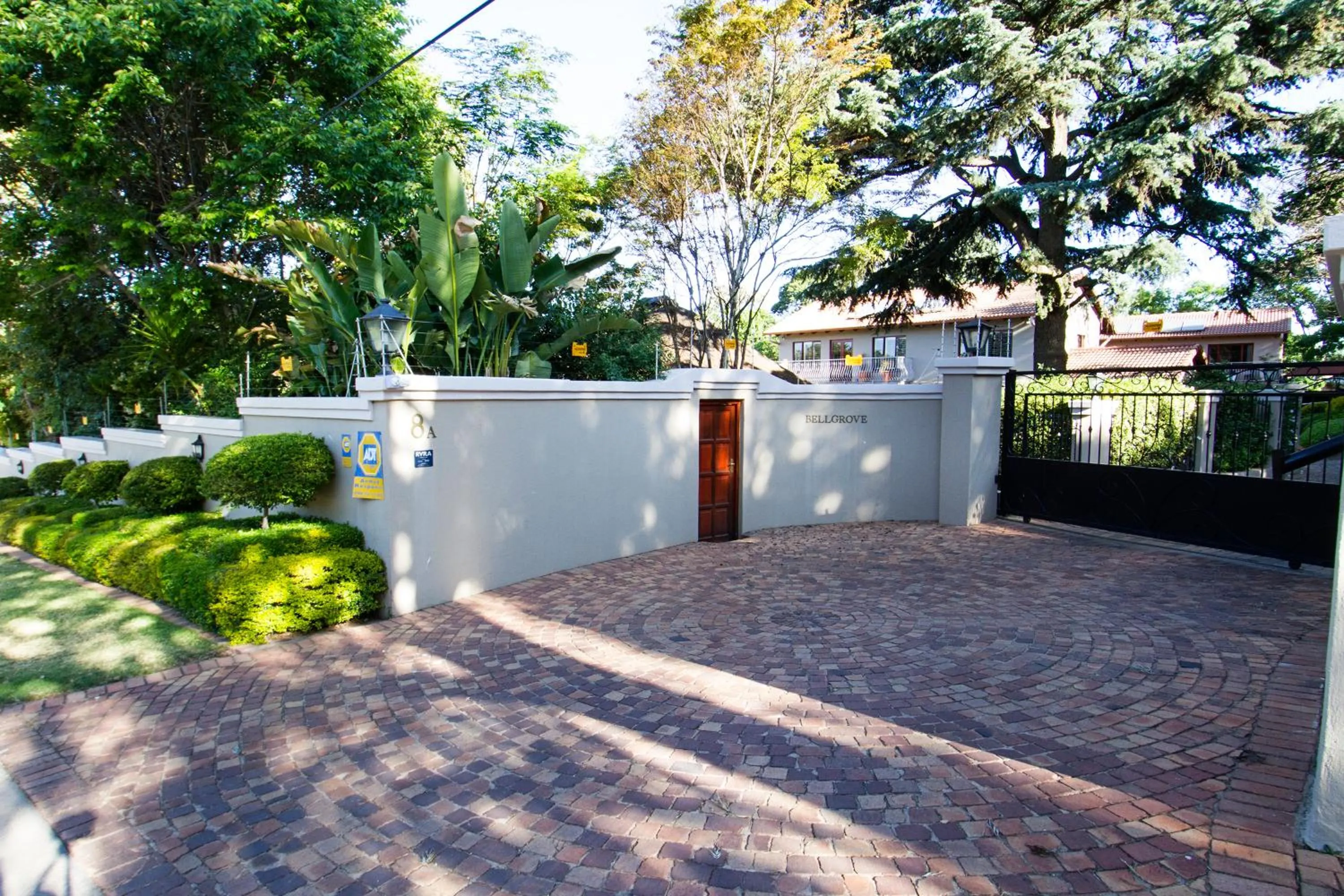 Facade/entrance in Bellgrove Guest House Sandton