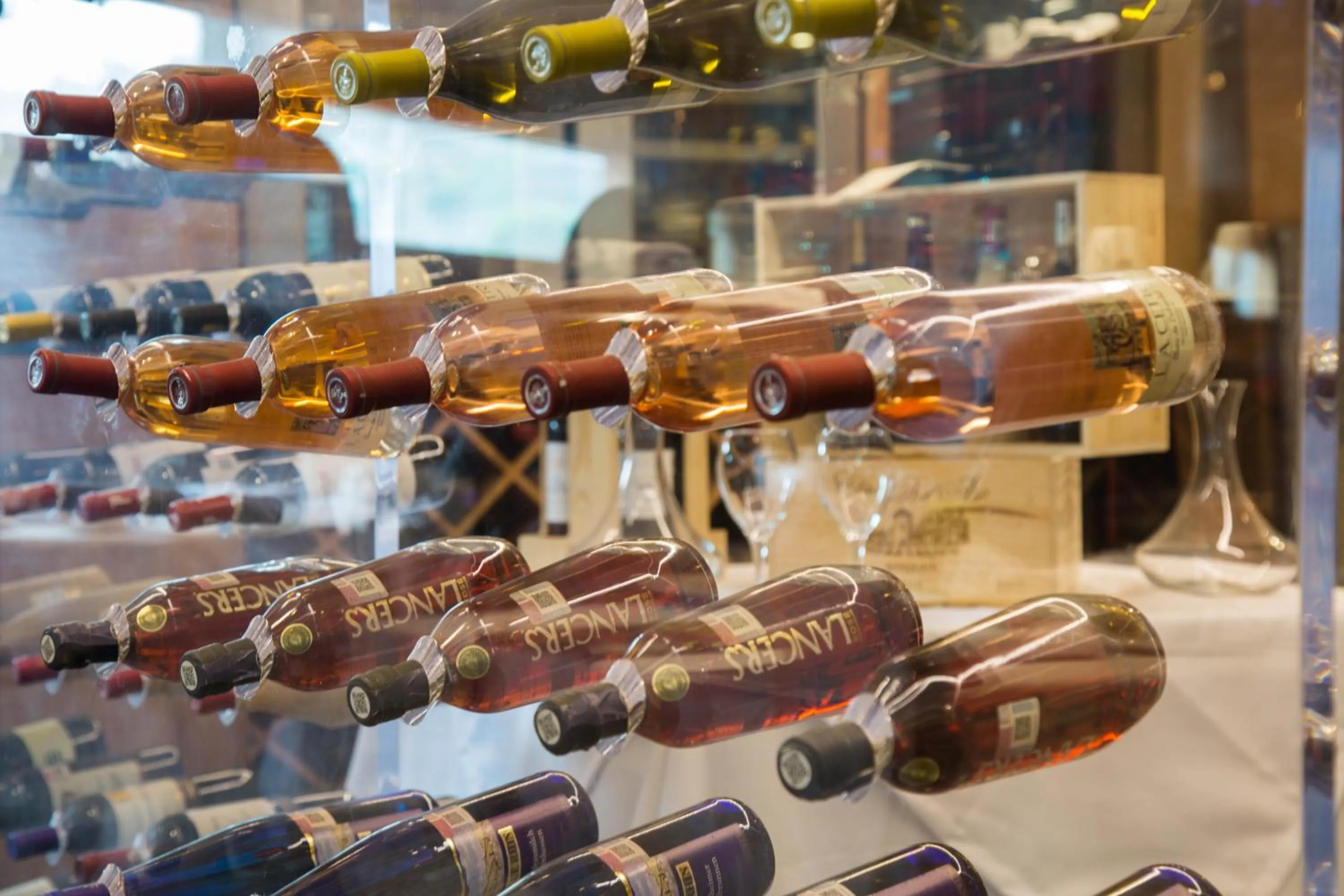 Restaurant/places to eat in WeEnjoy Hotels Grand Prix Aeropuerto CDMX