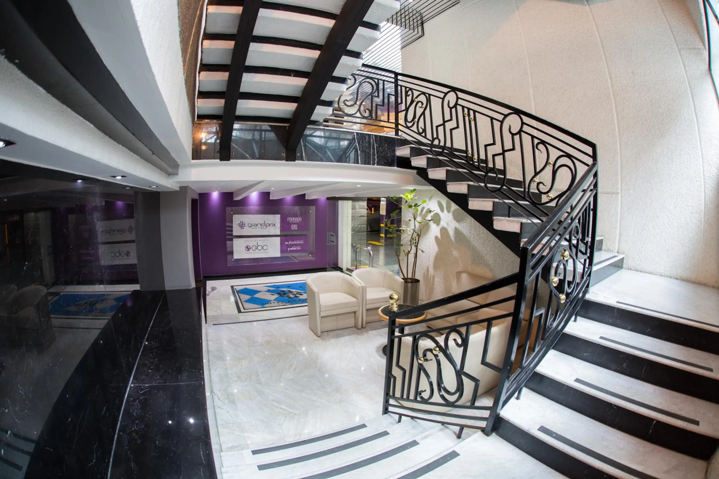 Business facilities in WeEnjoy Hotels Grand Prix Aeropuerto CDMX