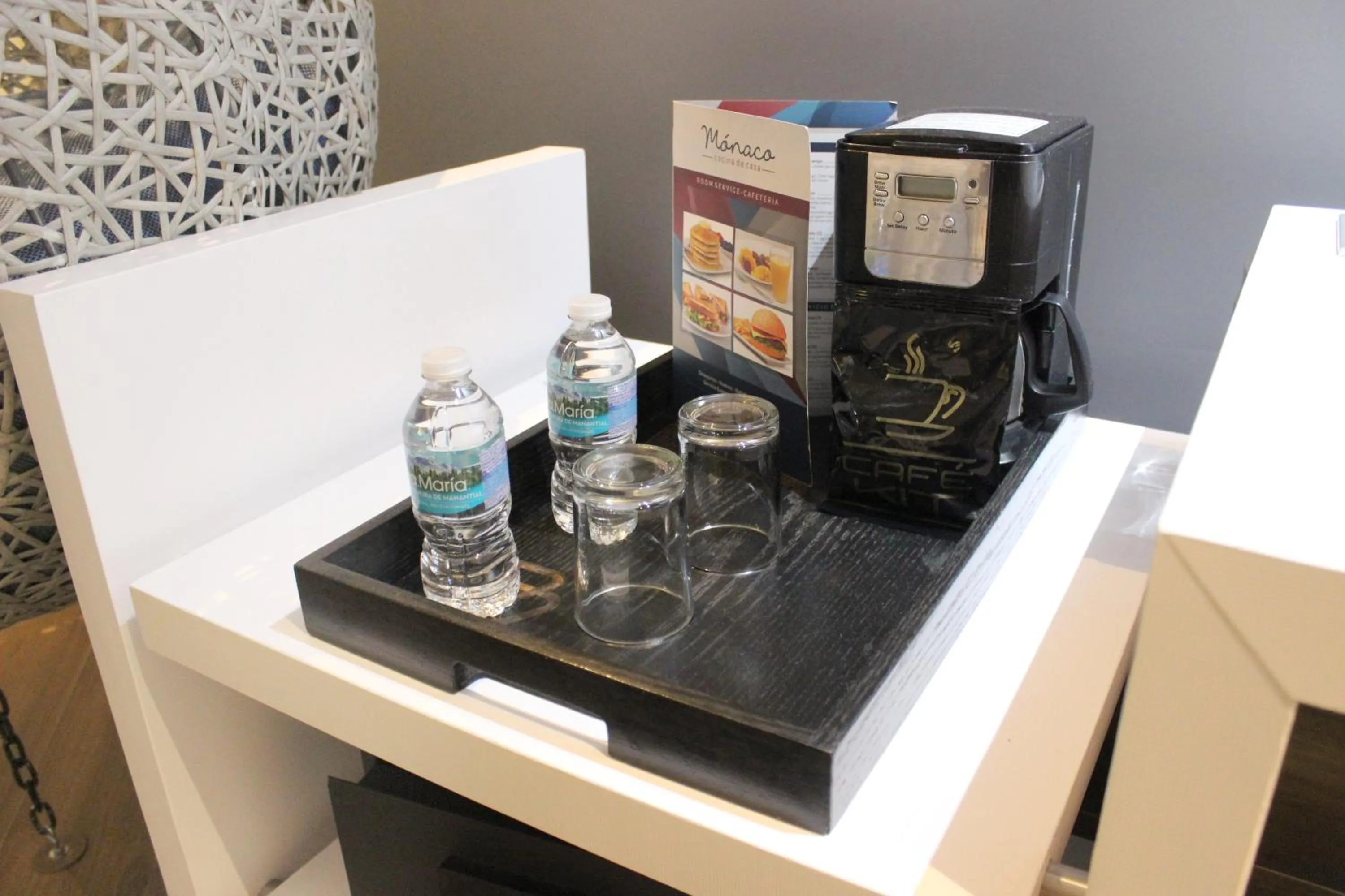 WeEnjoy Hotels Grand Prix Aeropuerto CDMX