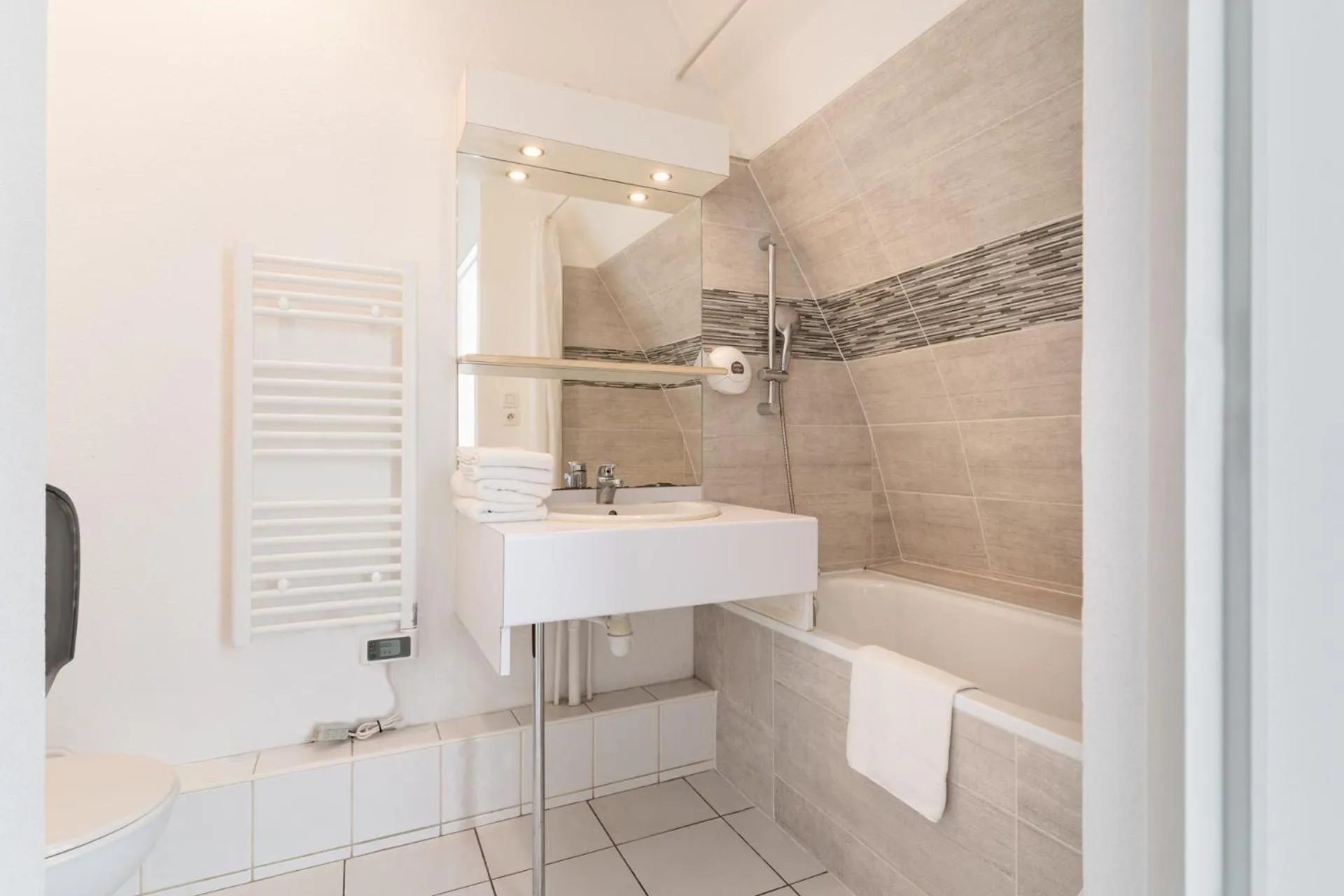 Séjours & Affaires Annecy Le Pont Neuf