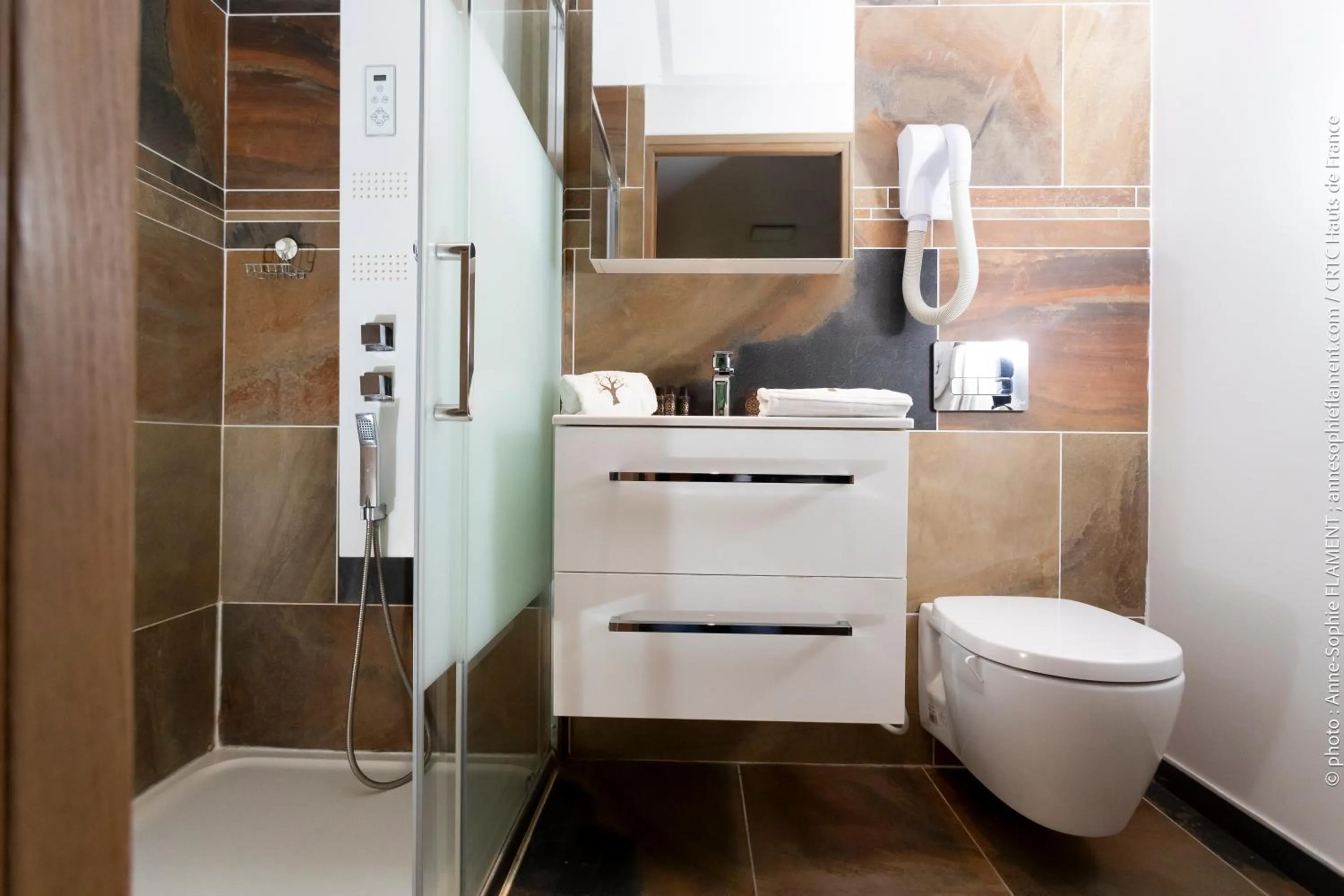 Shower in Le Domaine de Wail - Legends Resort