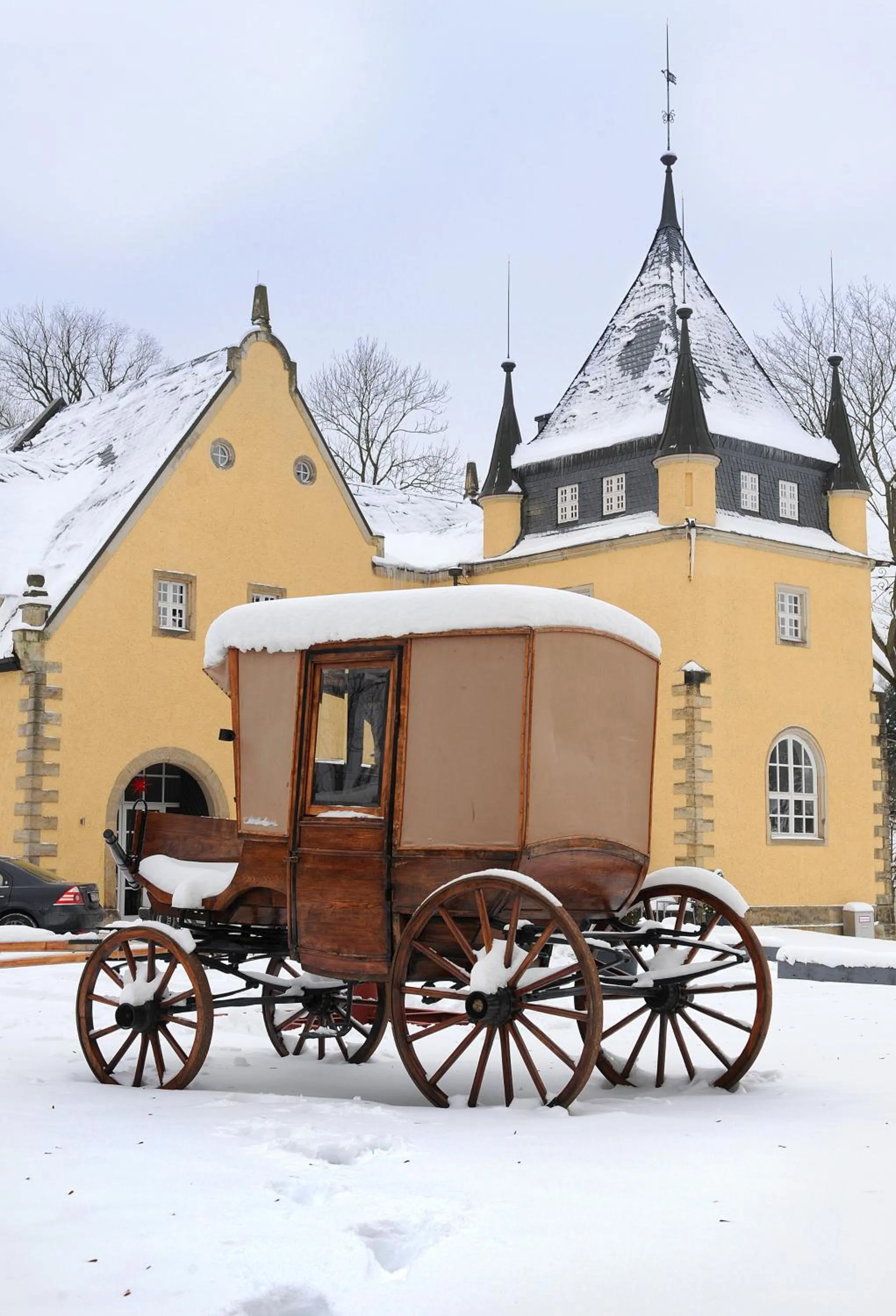 Property building in Schloss Purschenstein