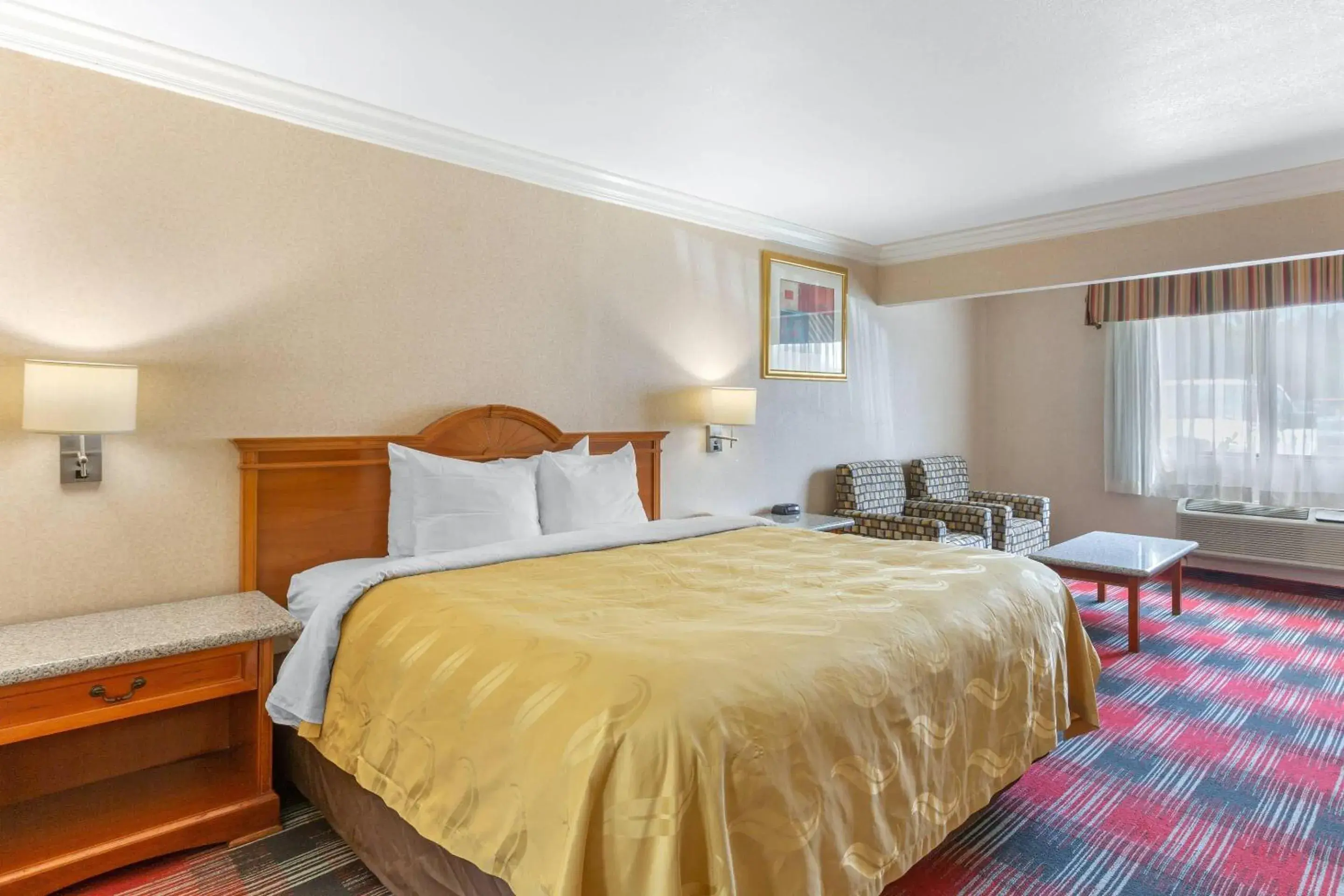 Standard Room, 1 King Bed, Non Smoking in Quality Inn & Suites Oceanside Near Camp Pendleton Standard Room, 1 King Bed, Non Smoking in Quality Inn & Suites Oceanside Near Camp Pendleton