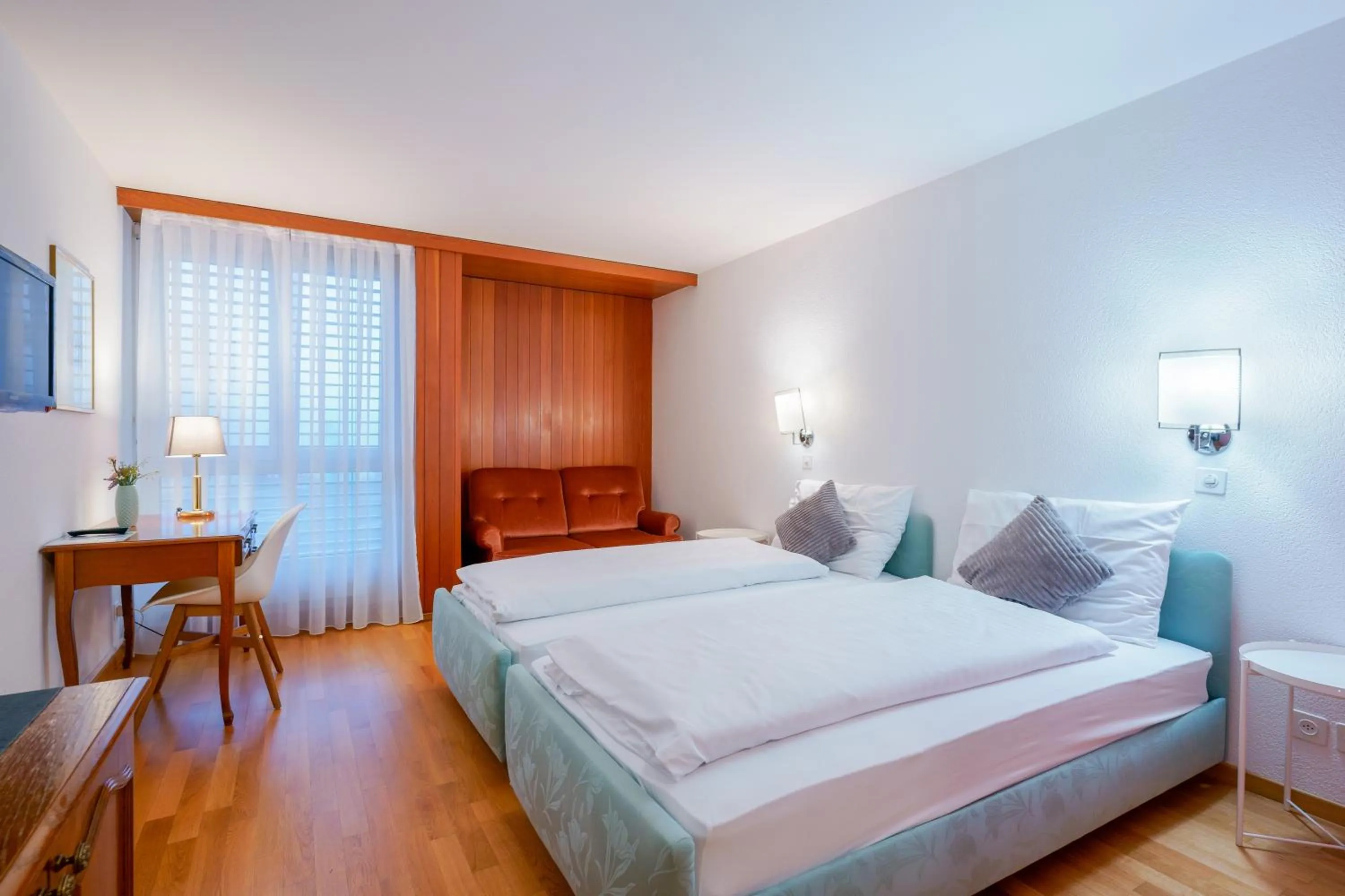 Photo of the whole room, Bed in Hôtel du Grand-Pré