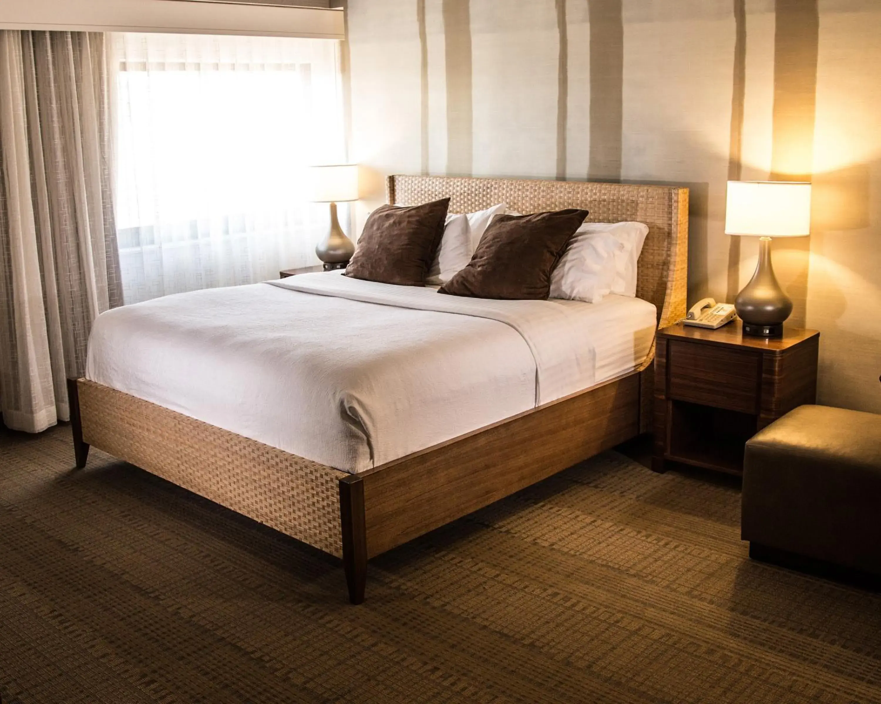 King Suite with Jetted Tub in DoubleTree by Hilton Rapid City Downtown Convention Center King Suite with Jetted Tub in DoubleTree by Hilton Rapid City Downtown Convention Center