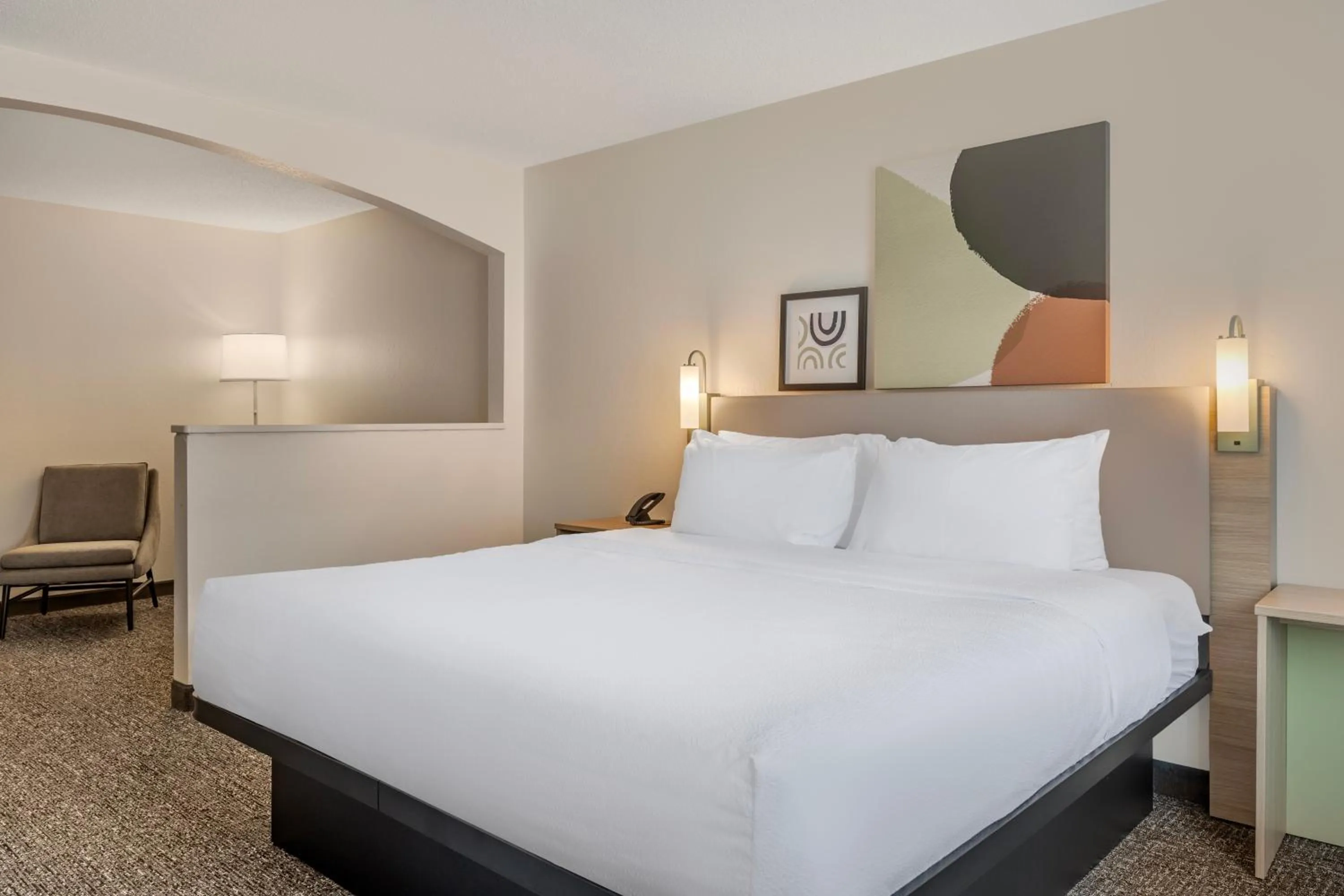 Bedroom, Bed in Spark by Hilton La Crosse Onalaska