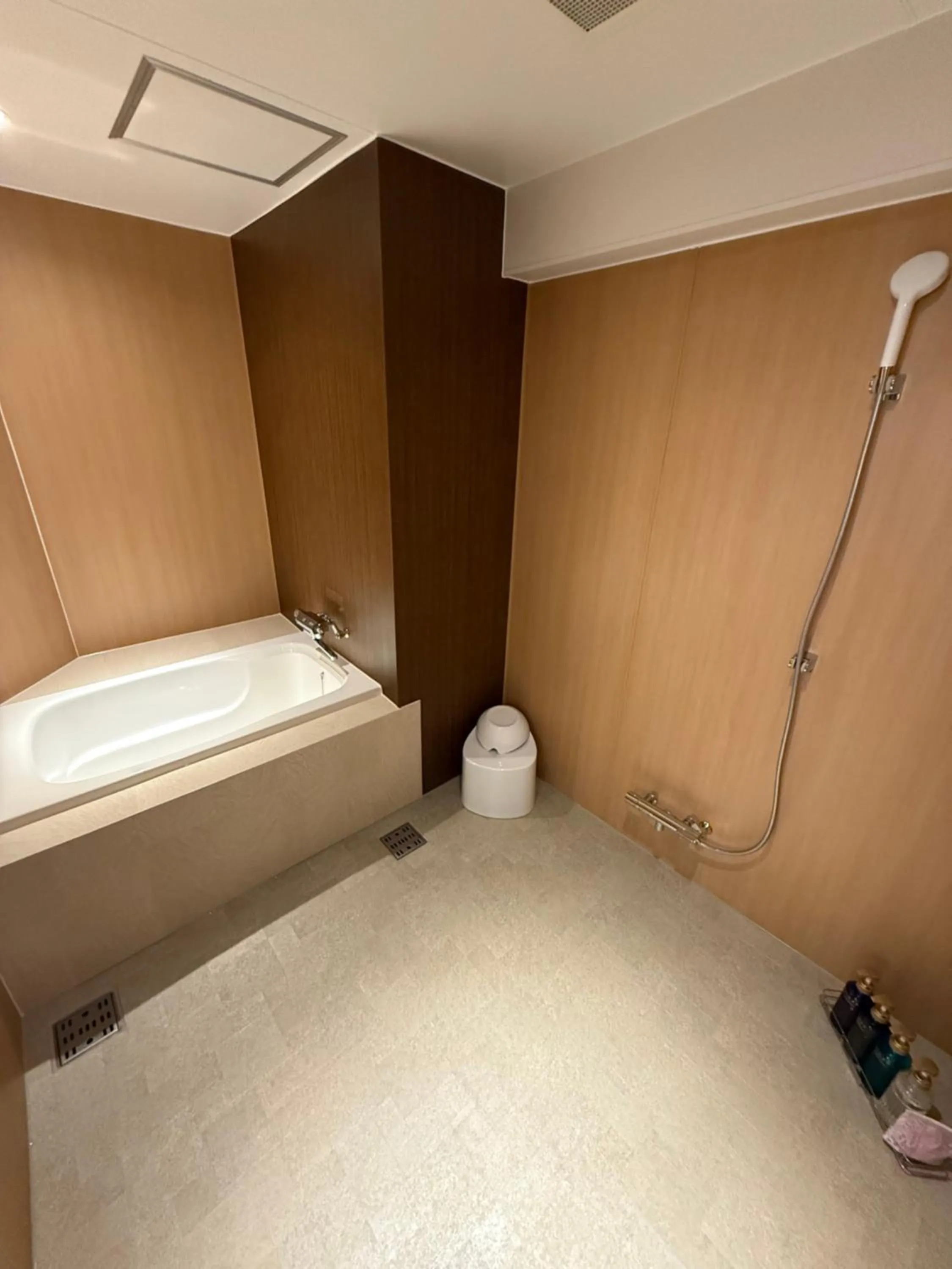 Bed in Nuda by H-Seven (Adult Only)