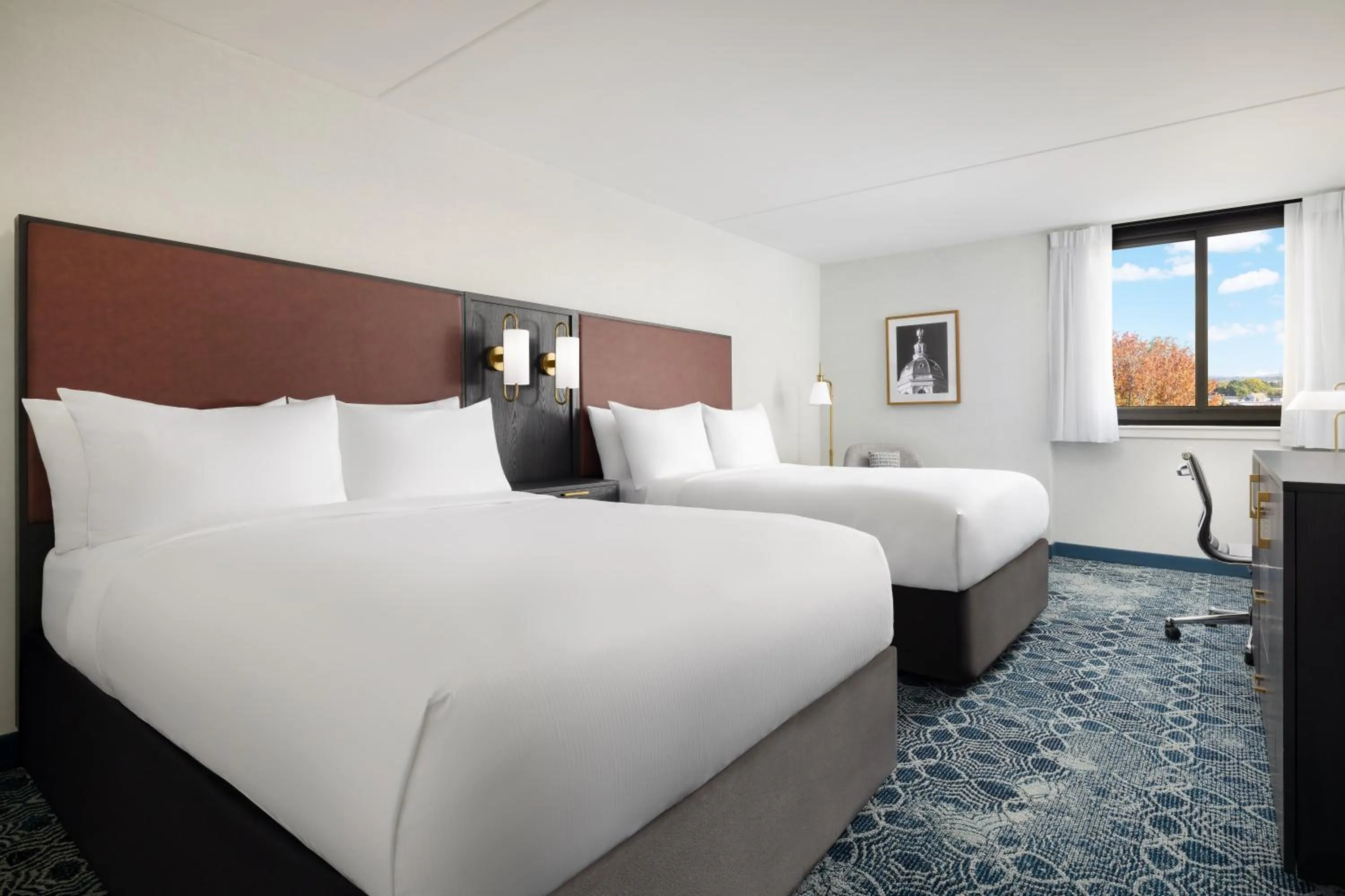 Bed in Doubletree By Hilton Concord Downtown