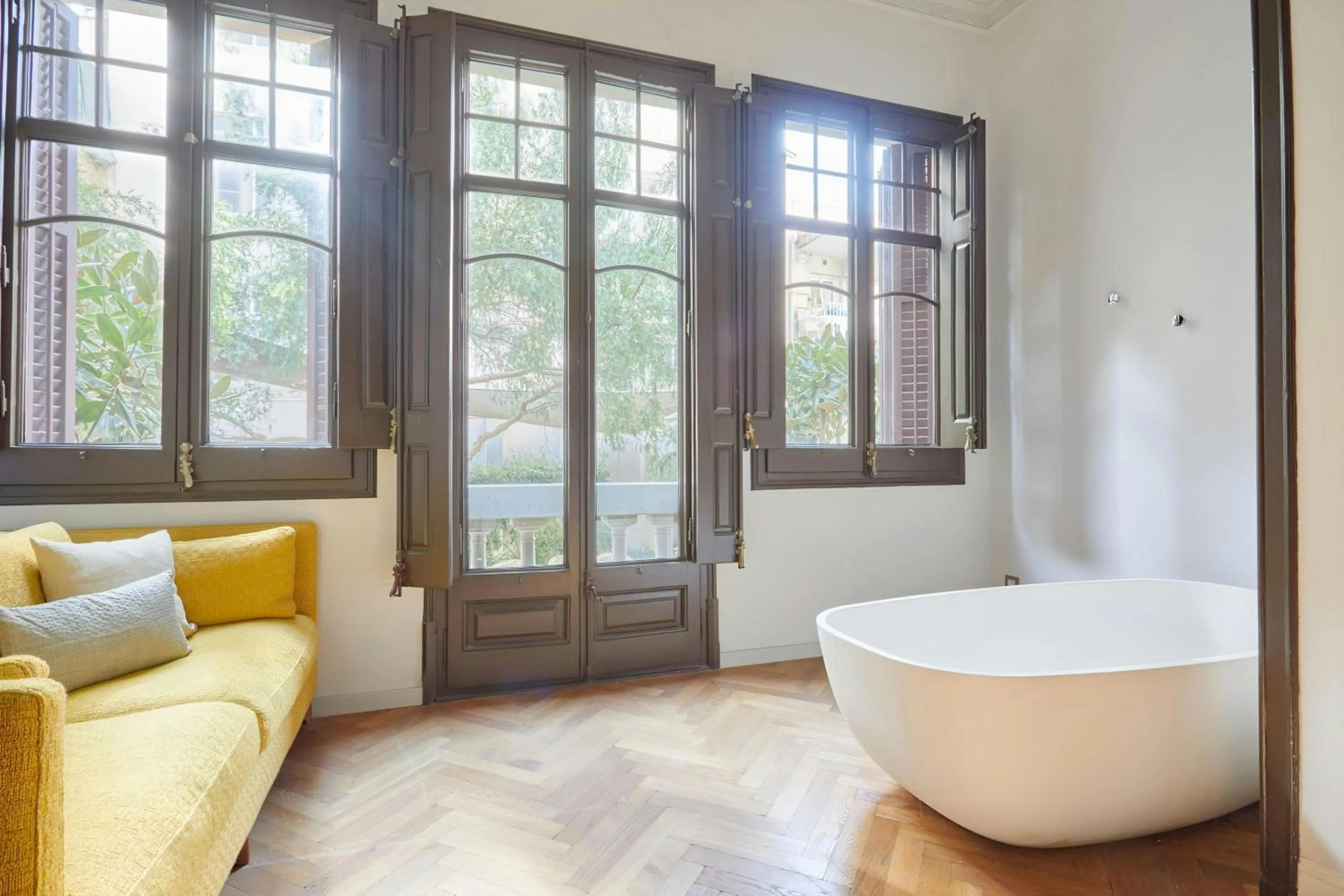 Bathroom in Le Palacete Hotel Gracia District, Sonder by Marriott Bonvoy