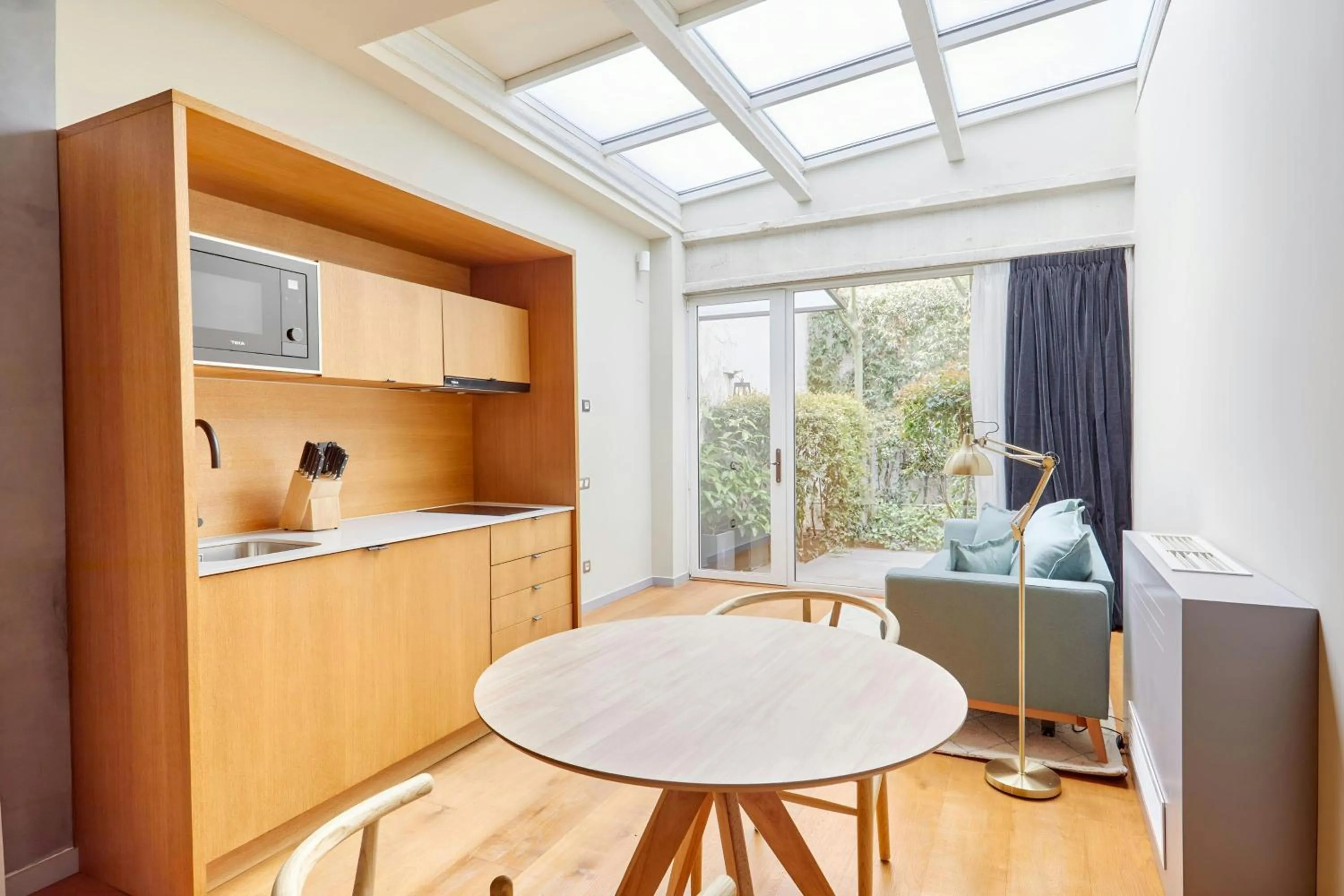 Living room in Le Palacete Hotel Gracia District, Sonder by Marriott Bonvoy