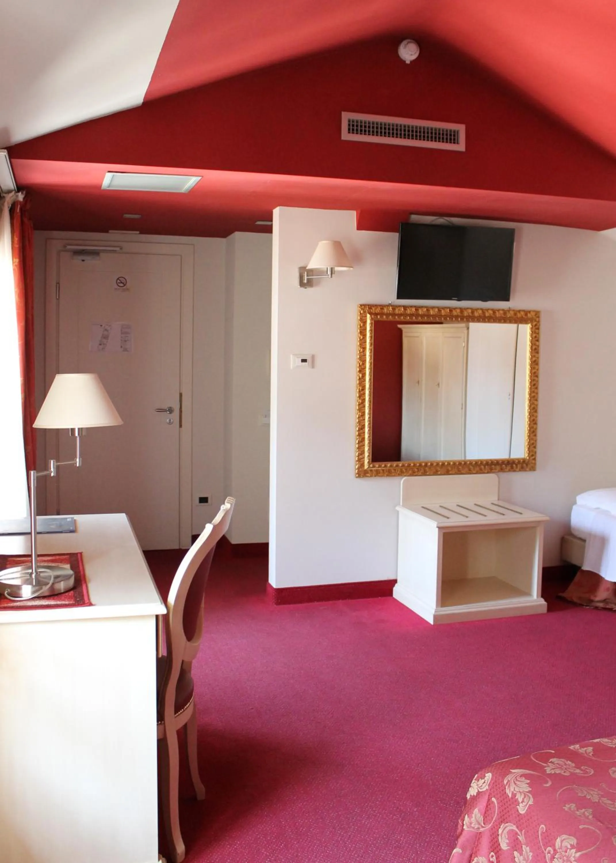 Bedroom, Bed in Hotel Capovilla