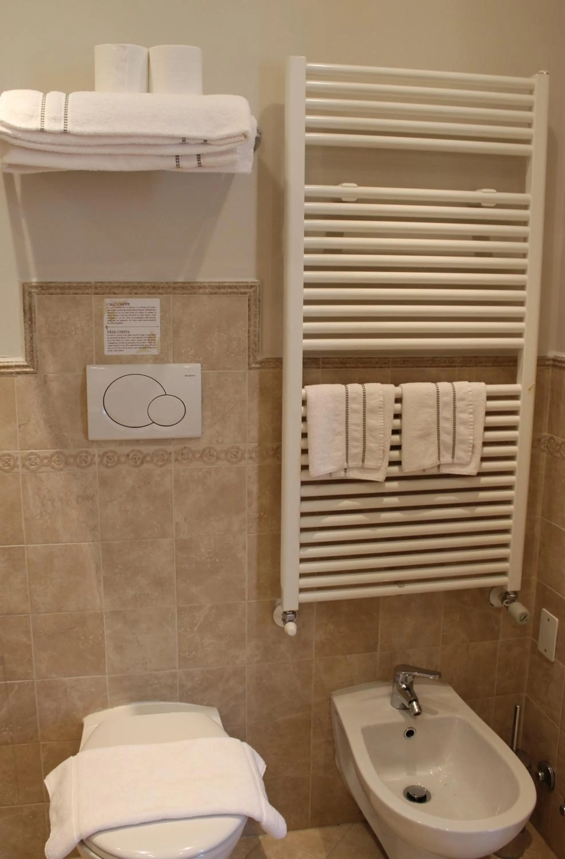 Bathroom in Hotel Capovilla