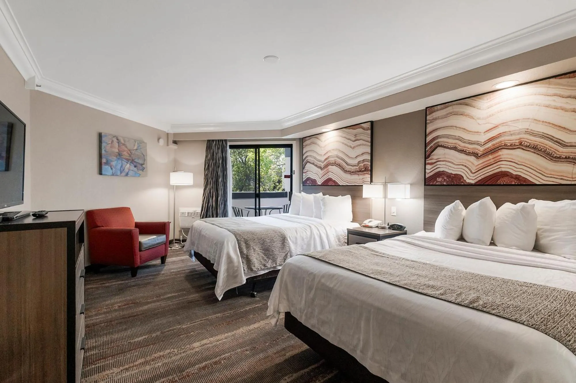 Bedroom, Bed in Best Western Plus Wine Country Inn & Suites