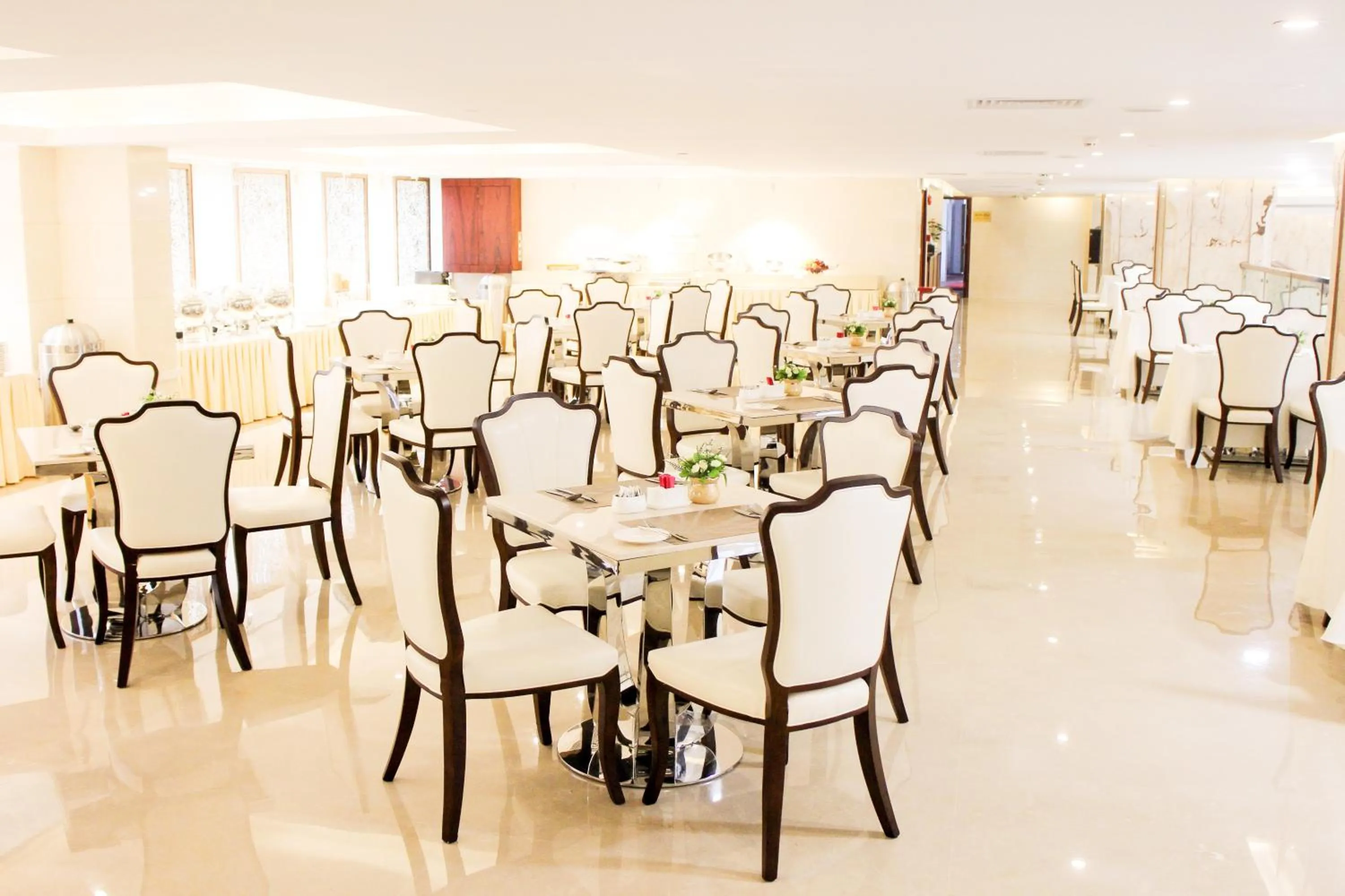 Restaurant/places to eat in Guangzhou Jin Wan Li Business Hotel