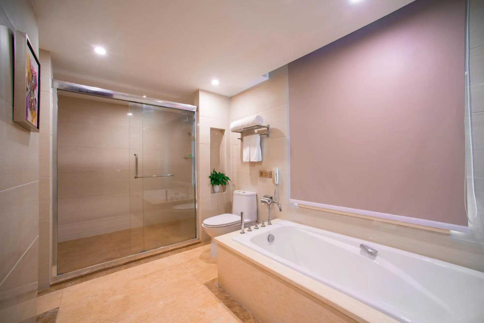 Bathroom in Guangzhou Jin Wan Li Business Hotel