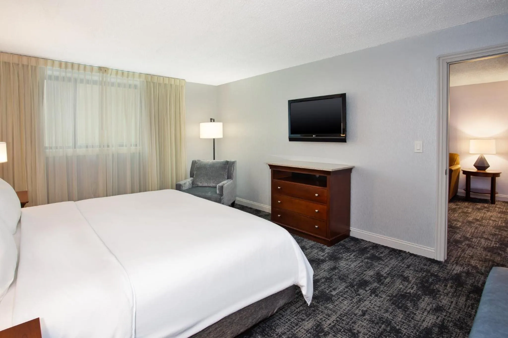 Photo of the whole room in Crowne Plaza Chicago-Northbrook, an IHG Hotel
