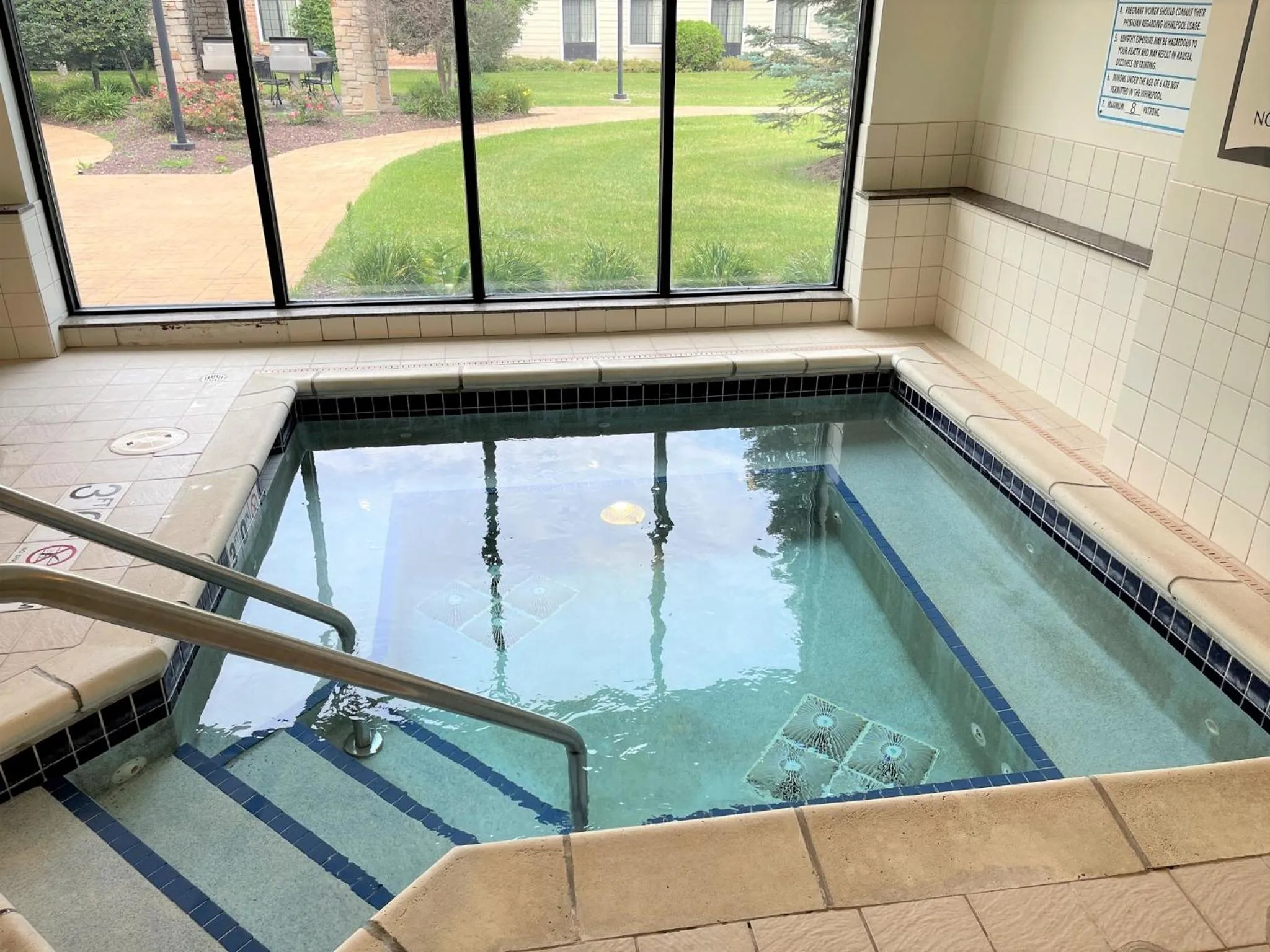 Hot Tub in Staybridge Suites Milwaukee West-Oconomowoc by IHG