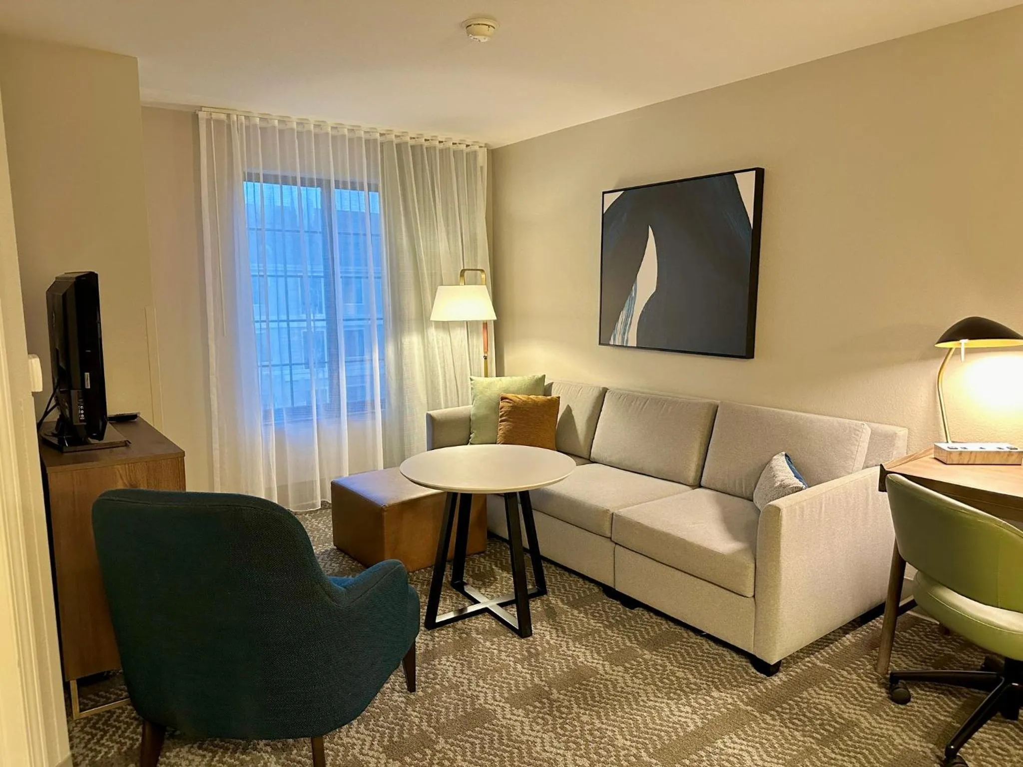 Photo of the whole room in Staybridge Suites Milwaukee West-Oconomowoc by IHG