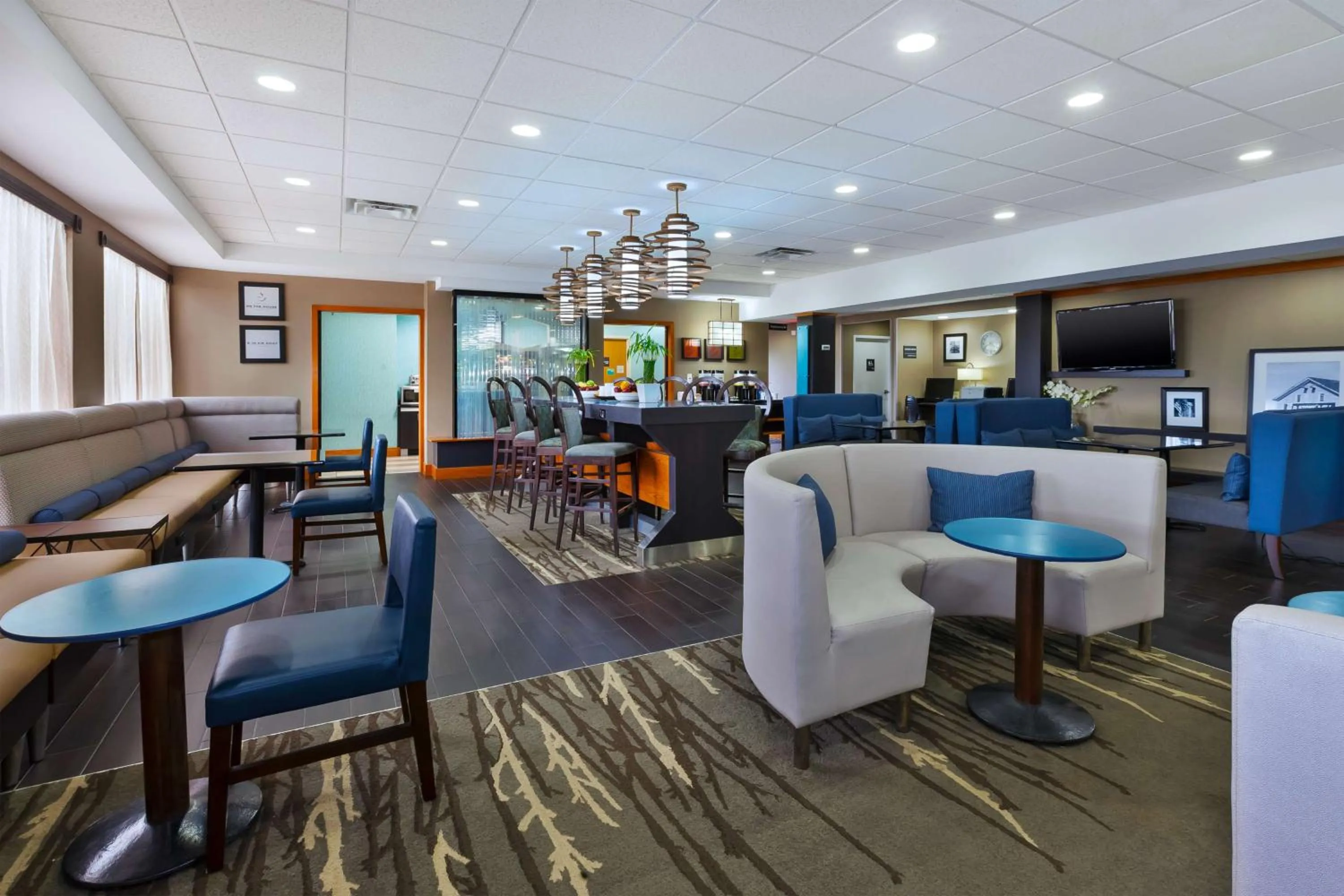 Lobby or reception in Hampton Inn Marysville