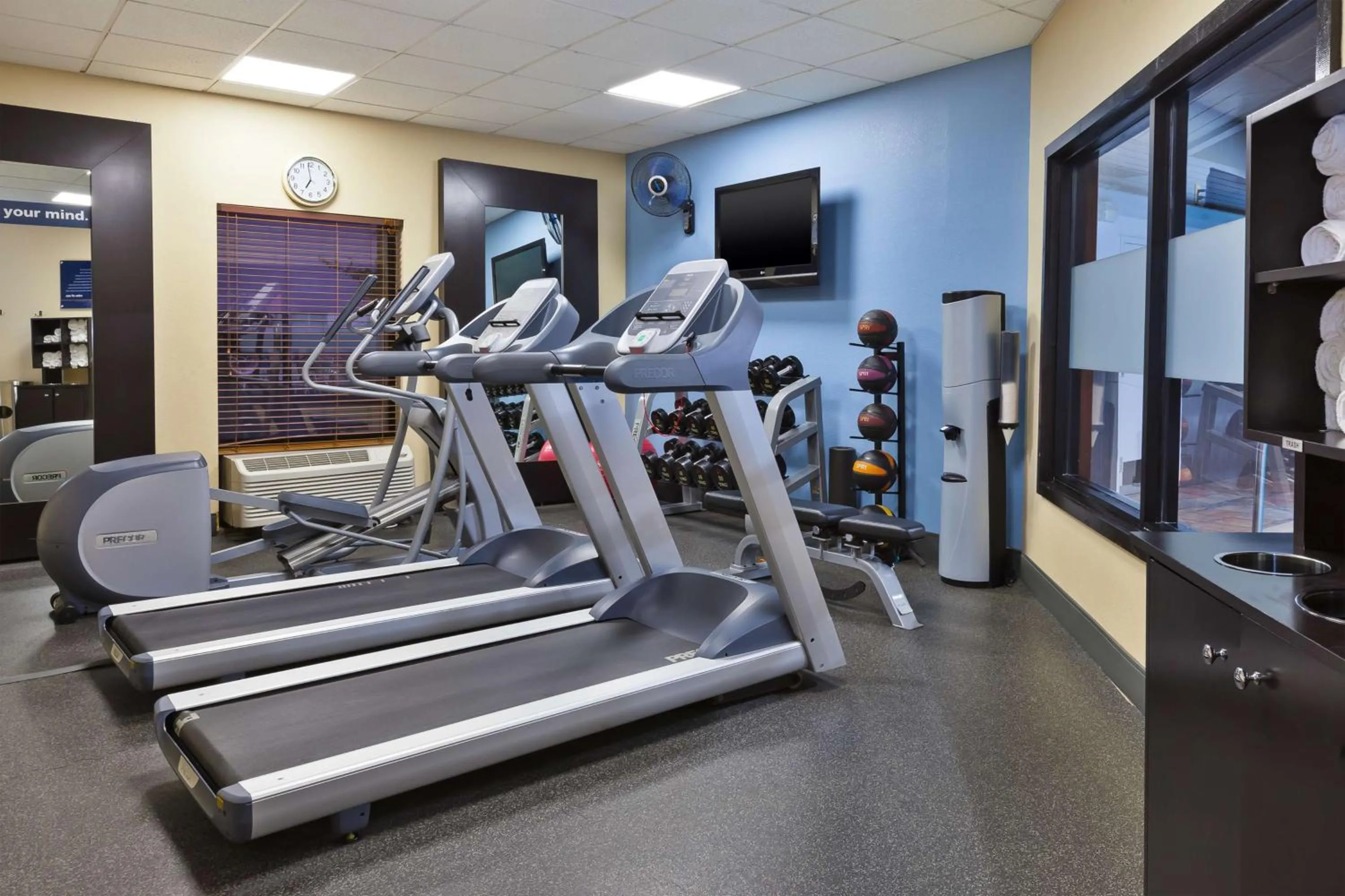 Fitness centre/facilities in Hampton Inn Marysville