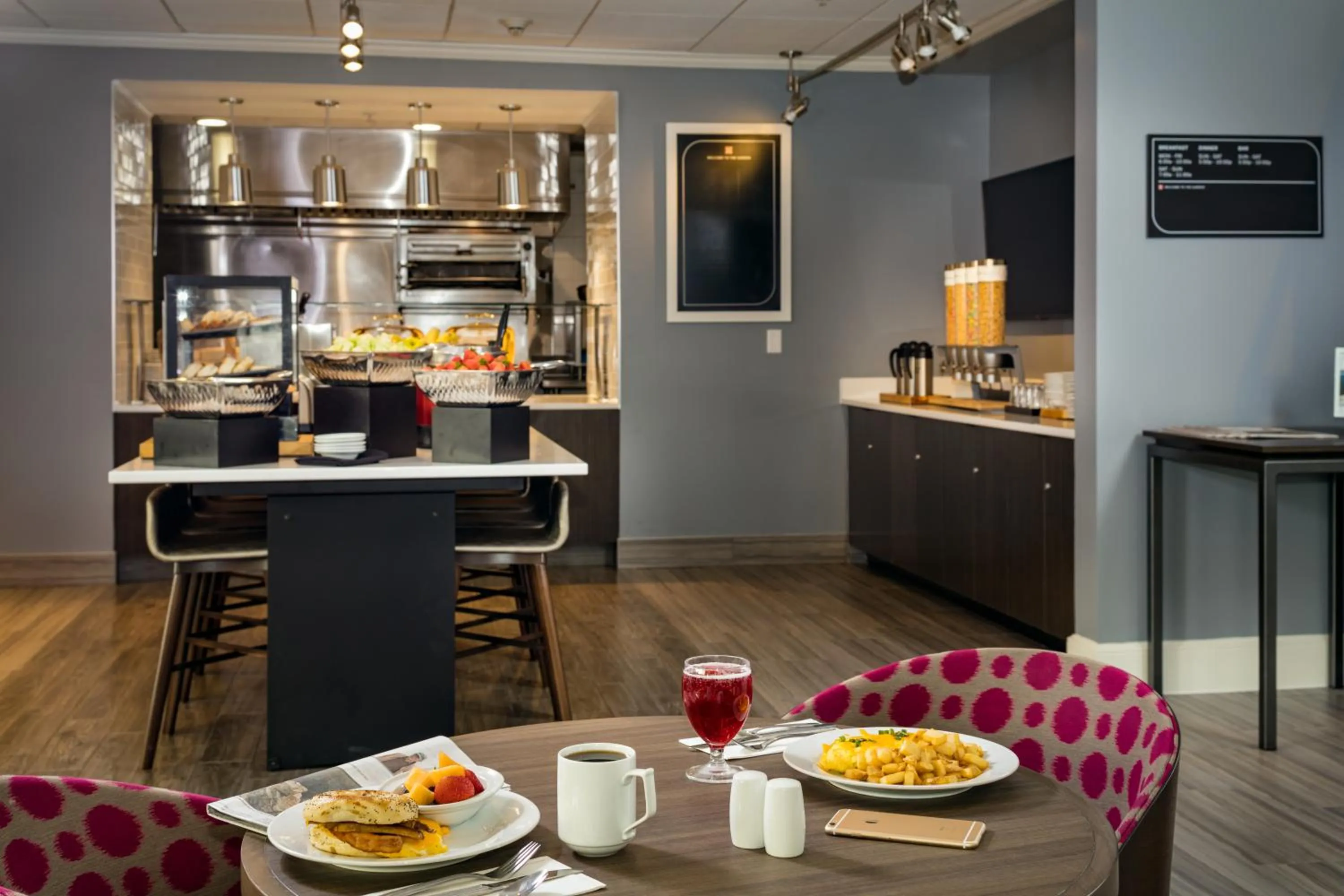 Restaurant/places to eat in Hilton Garden Inn Tri-Cities/Kennewick