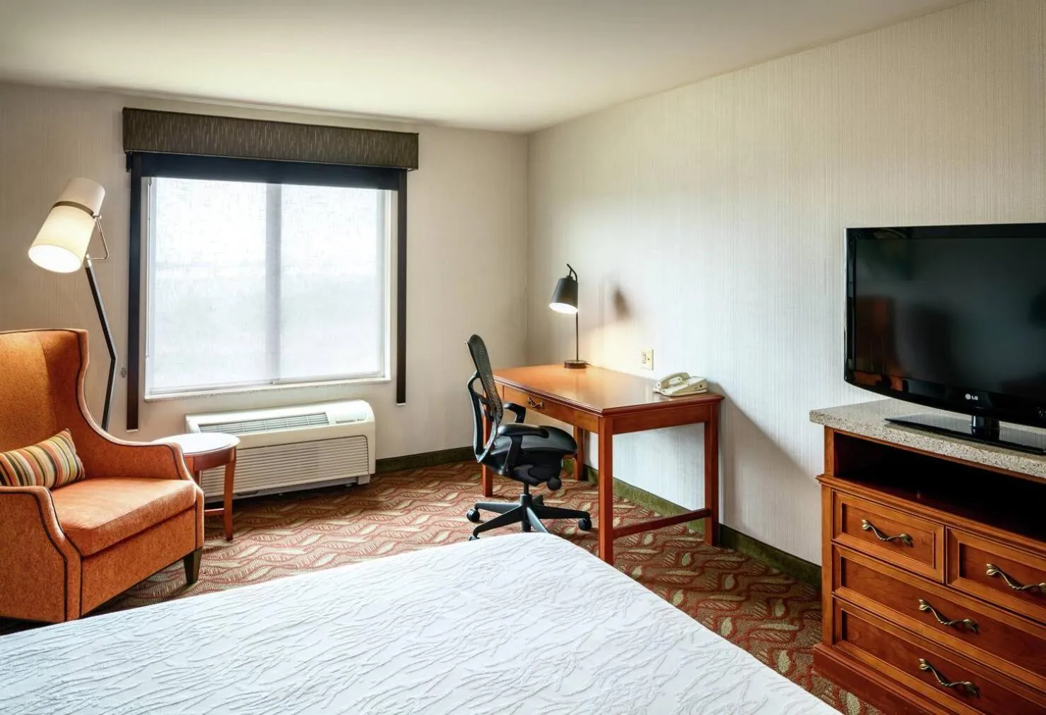 Bed in Hilton Garden Inn Tri-Cities/Kennewick