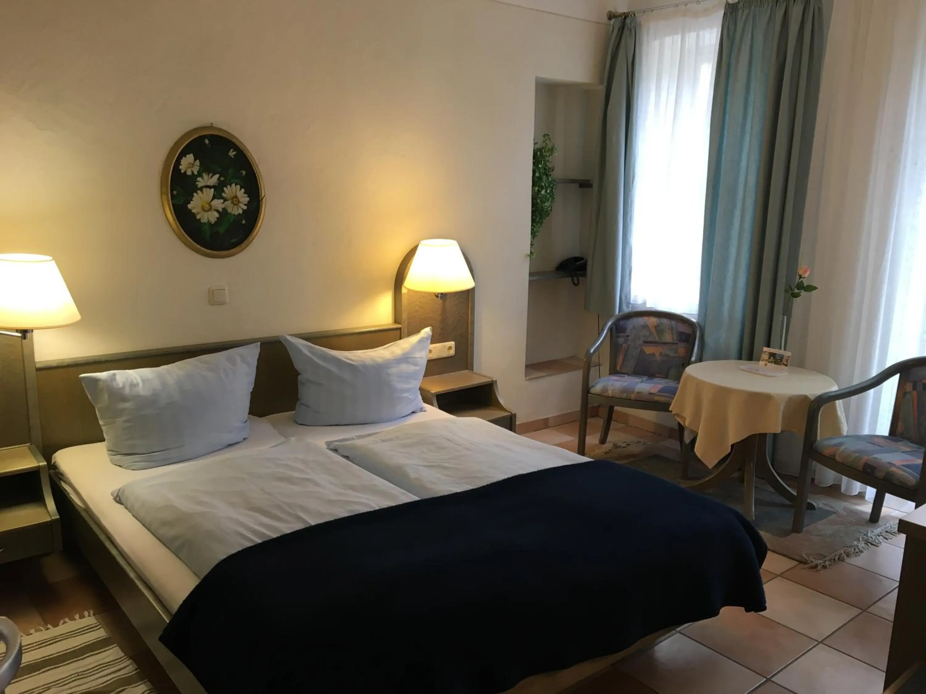 Photo of the whole room, Bed in Hotel Springiersbacher-Hof