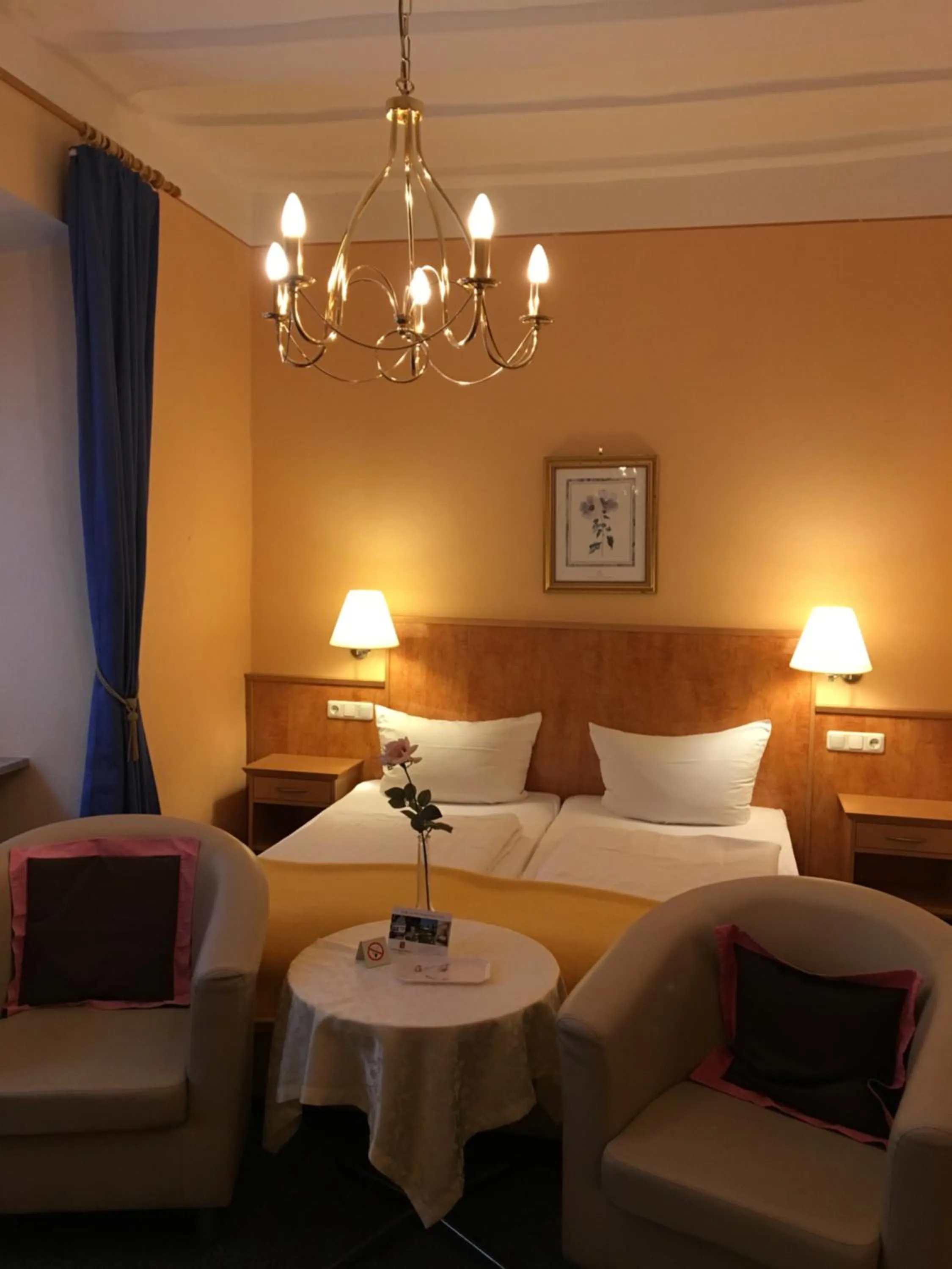 Photo of the whole room, Bed in Hotel Springiersbacher-Hof