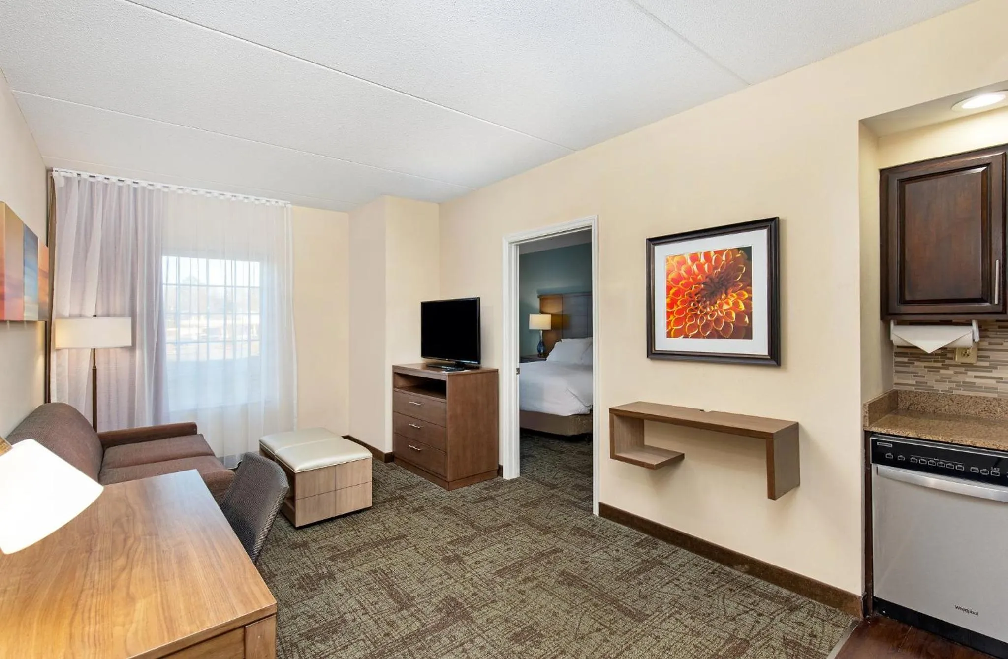 Photo of the whole room in Staybridge Suites-Knoxville Oak Ridge by IHG
